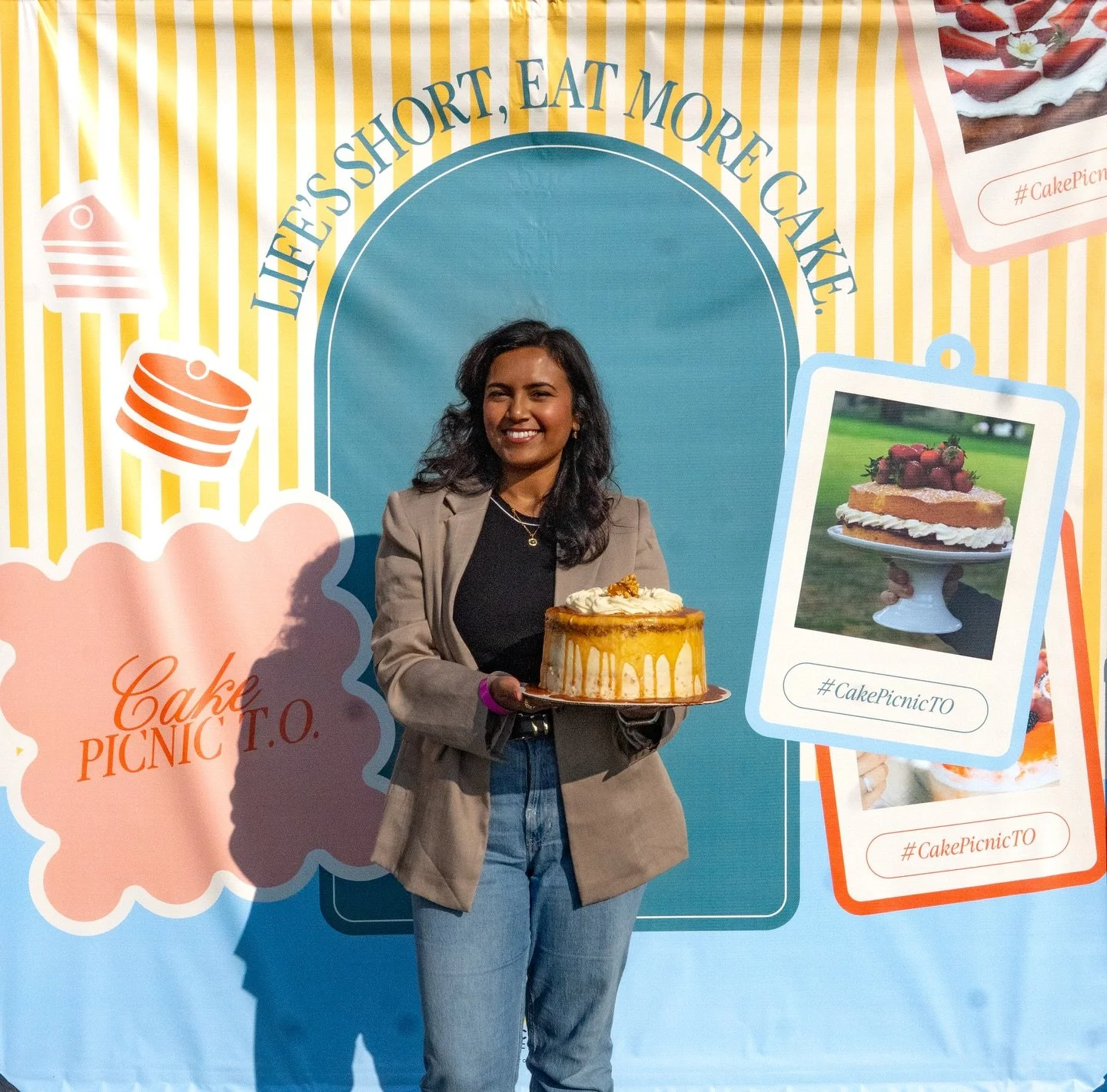 CAKE PICNIC T.O. 🍰
recent design work done for @ledolci for their fun, new cake picnic TO series! Everyone bakes, brings their own cake, and shares it with everyone else. You have a certain amount of time to bring in your pizza box get as many piece