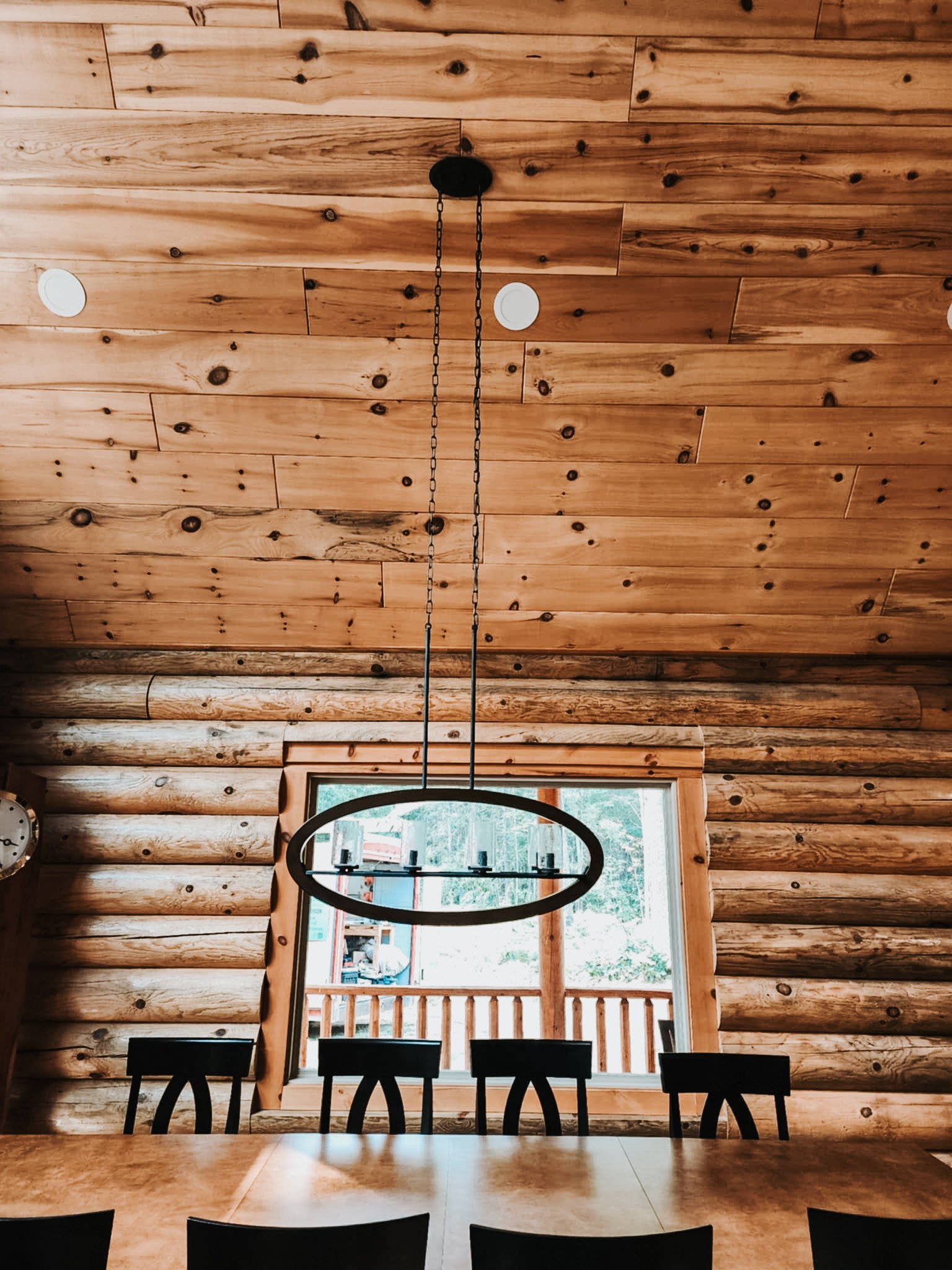 Cabin in the woods diningroom.jpeg