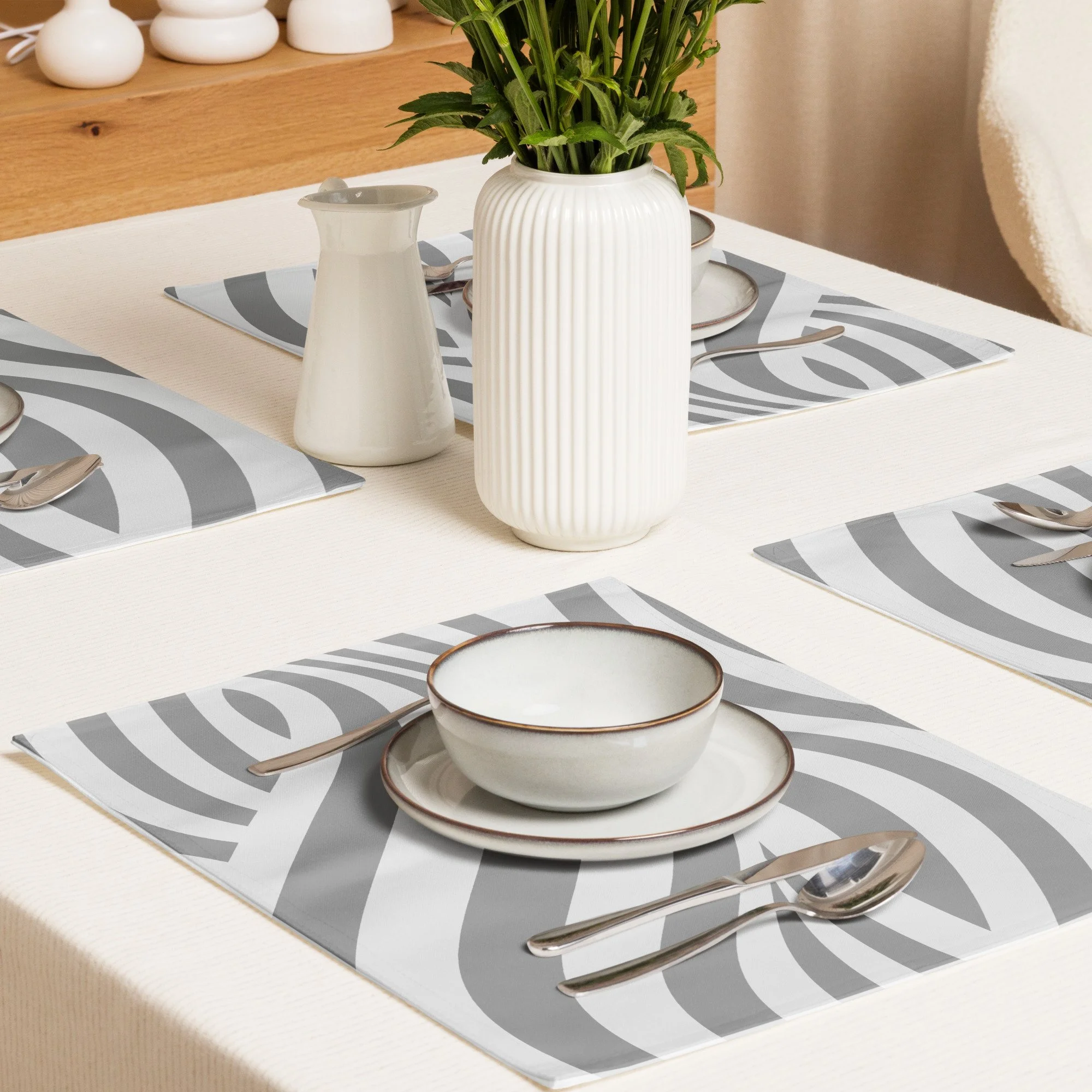 placemat-set-(4)-white-front-679a6c7b4274c.jpg