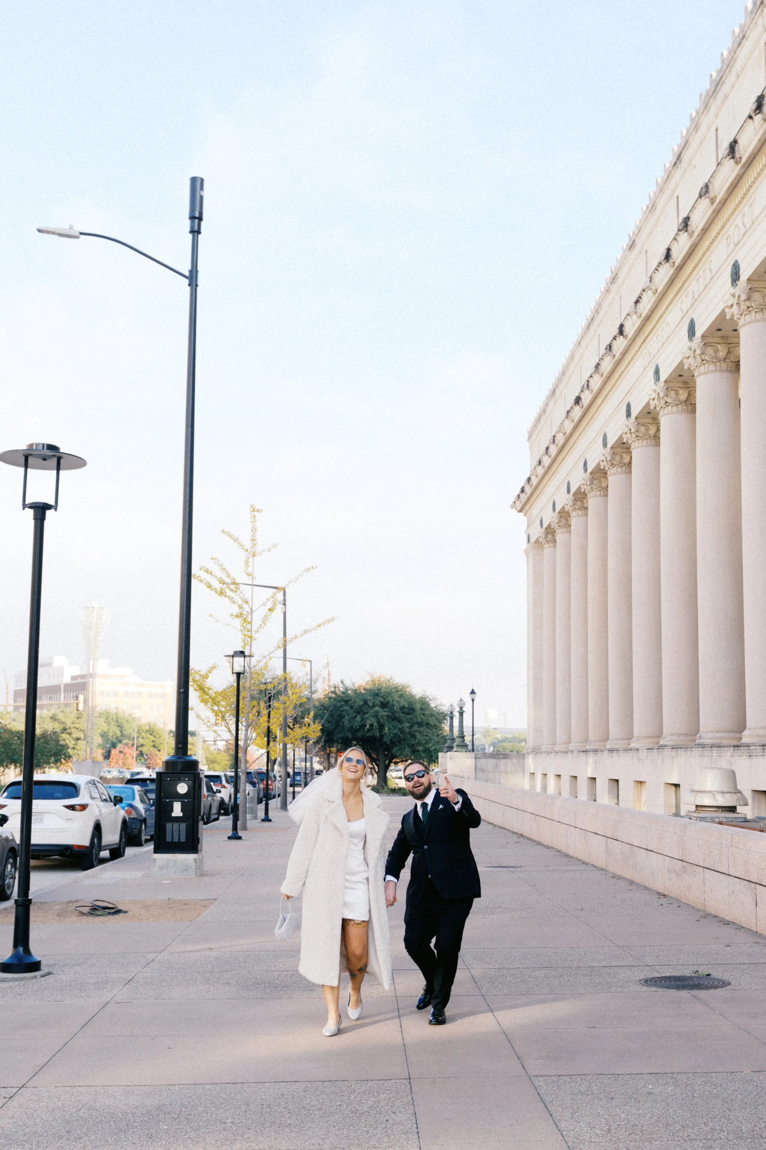 Couple portraits outside Fort Worth Post Office building