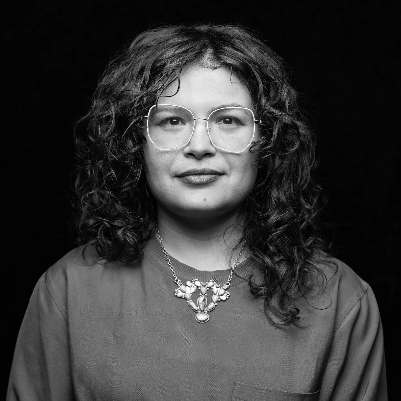 Alicia Inez Guzmán