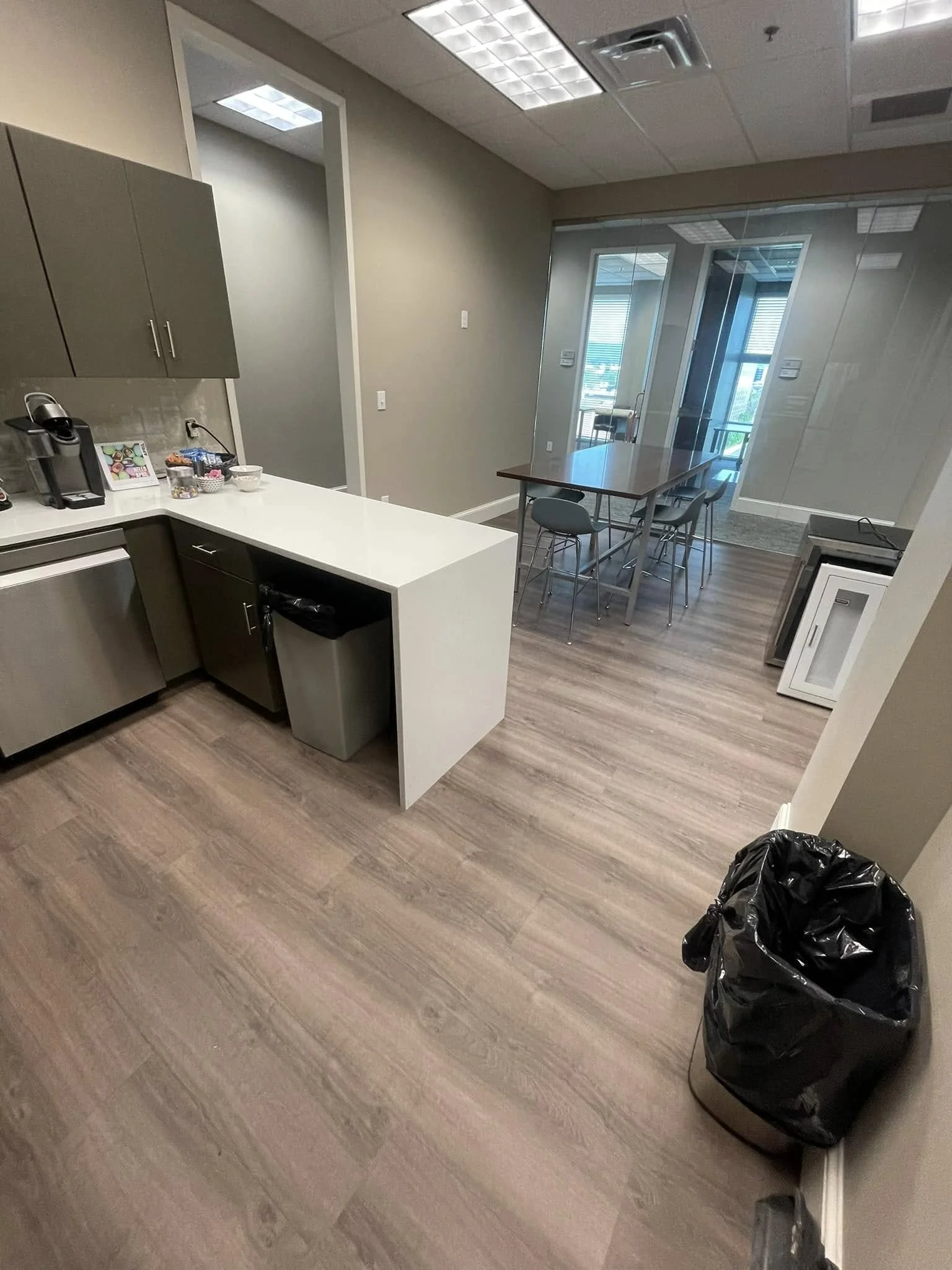 Huge thanks to the great folks at Fuqua & Partners Architects and In The Loop with Lori for making this project possible! Fuqua now has a beautiful space upgraded with all Interface carpet and Mohawk Group LVT. 