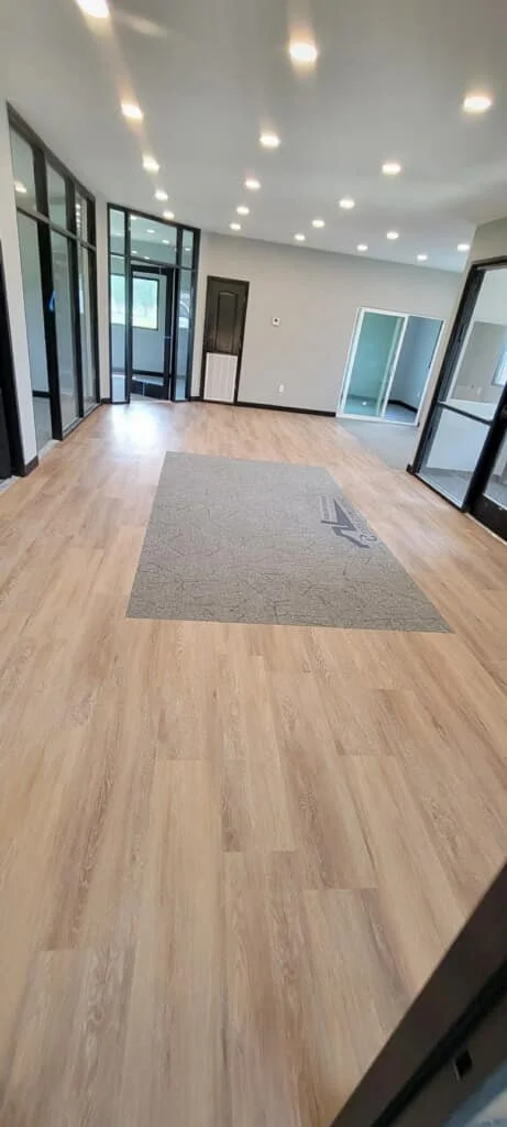 Contractor’s Choice - Athens, AL
618.93 ft - Interface - Textured Woodgrains - A004-06 Antique Light Oak
203.32 yds - Interface - Open Air 420 - 107062 Nickle
5.98 yds - Interface - Viva Colores - 101179 Gris Perla
11.96 yds - Interface - Viva Colore