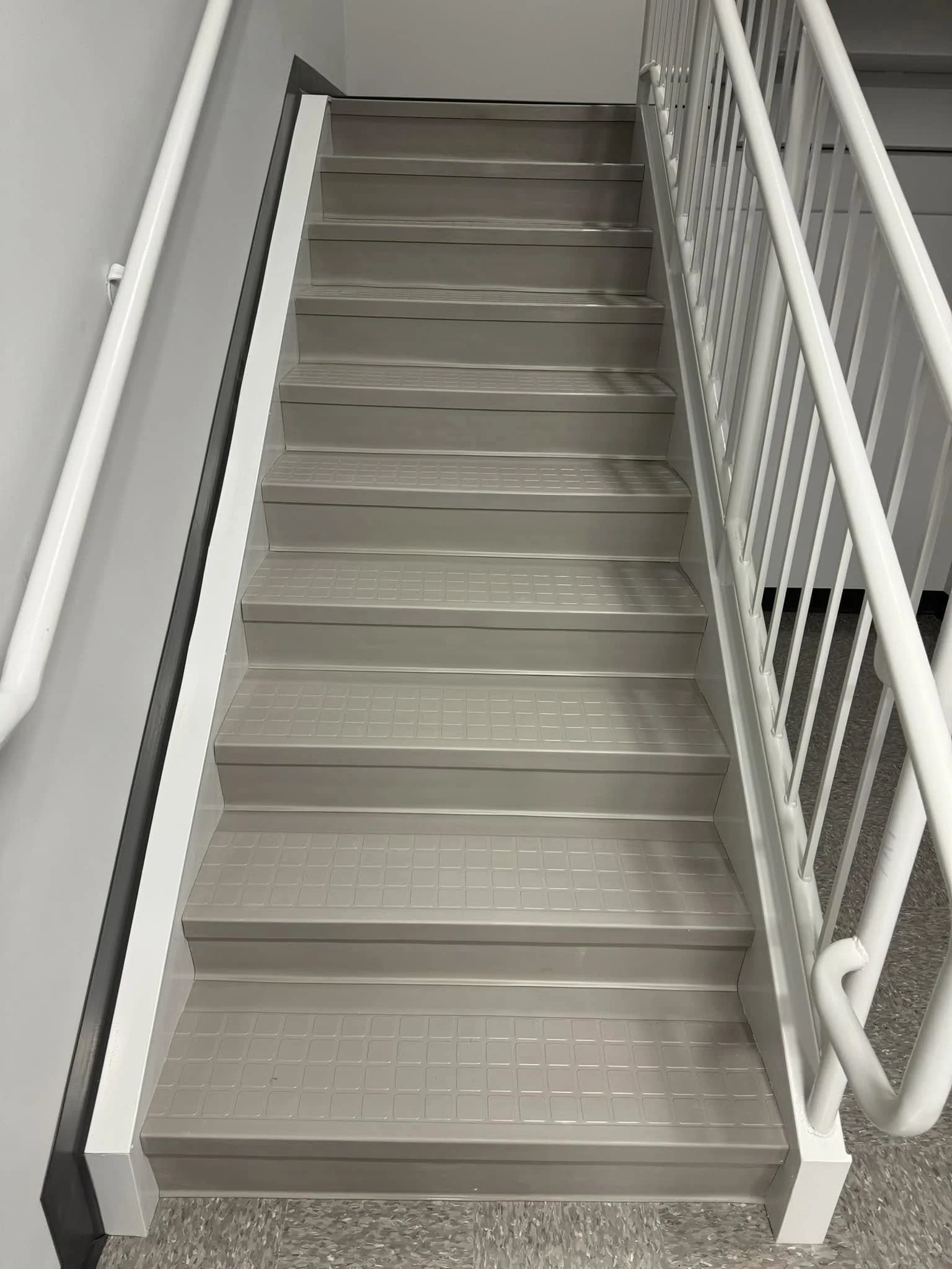 J+J Flooring (CPT) Roppe Corporation (Treads/RT) Tarkett Official (RB) Armstrong Flooring (VCT) 
