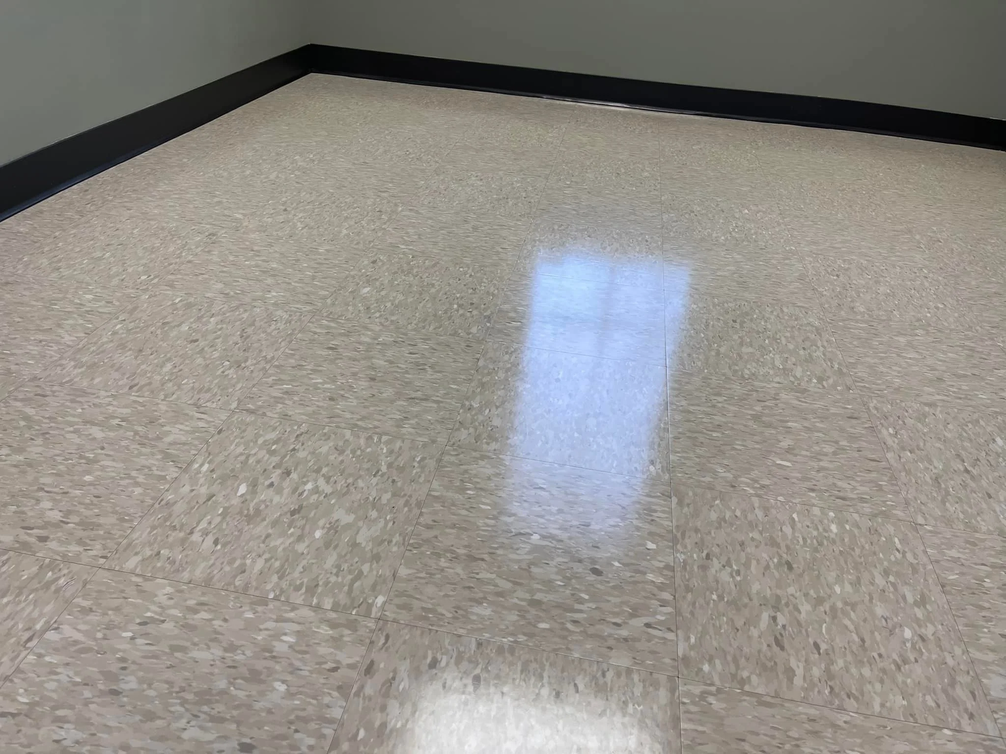 About 1,000 sqft of Interface - Studio Set - A00705 Titanium. We also stripped and waxed all of the VCT to restore some new life in it. HUGE thanks to Alabama Colon & Gastro, P.C. for the work! 