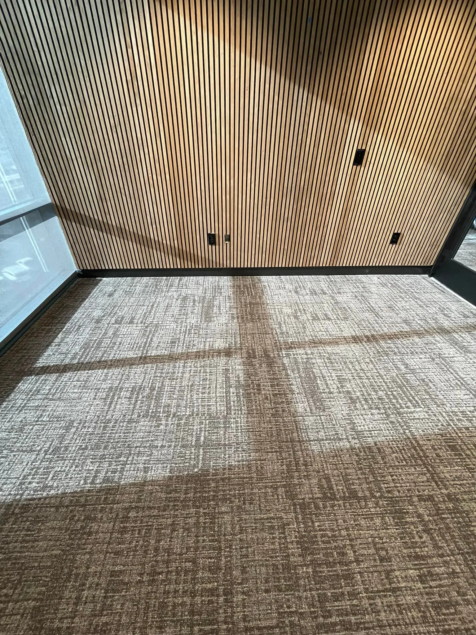 Shaw Contract - Fine Point Tile 5T113 - Charcoal 
Tarkett Official - Mandalay - Burnt Umber 