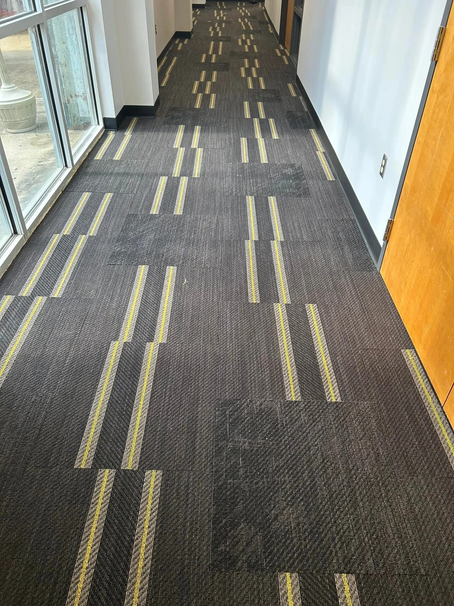 Mohawk Group 
Hem GT178 - Easy 989
Colorbeat GT298 - Ground Turmeric 142
Colorbeat GT160 - Ground Turmeric 142
ZipIt GT296 - Easy 989
Jean GT177 - Easy 989
Selvedge GT179 - Easy 989
Rugged Foundation CO191 - Charcoal Dust 980