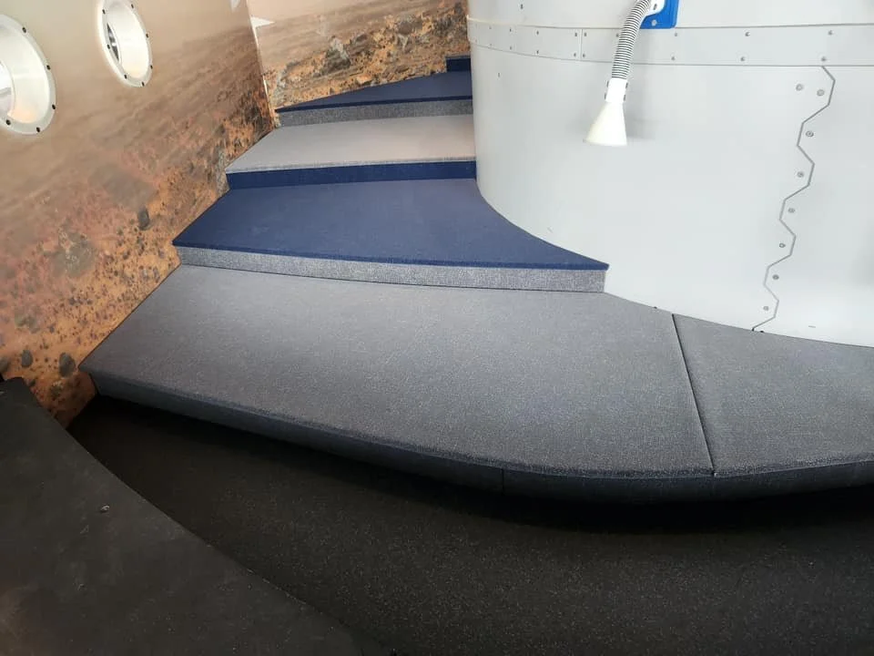 
Space and Rocket Center
Forbo - Flotex Metro - Indigo and Grey 
Gerflor USA - Attraction Tile - Paraiba 3707


