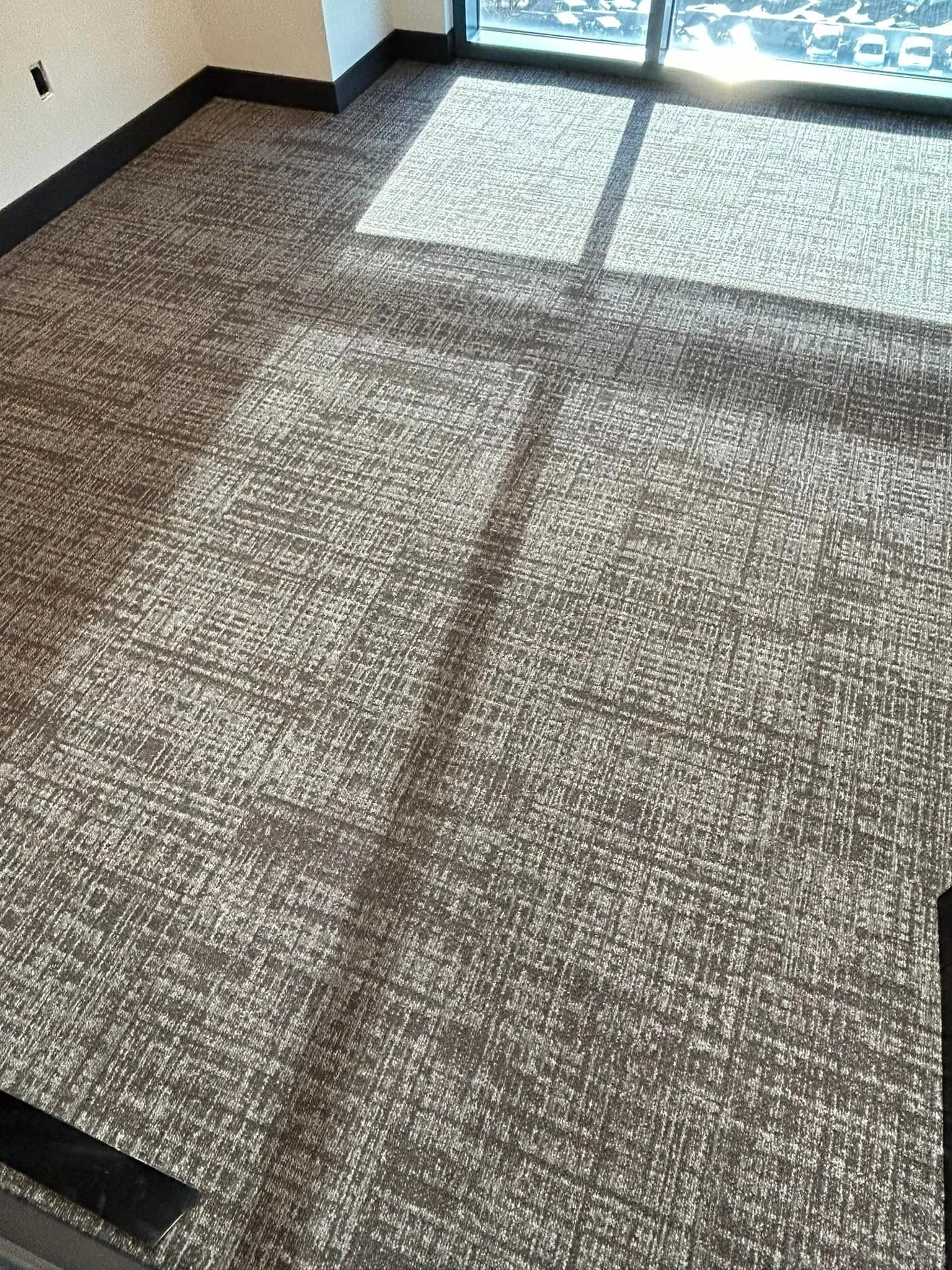 Shaw Contract - Fine Point Tile 5T113 - Charcoal 
Tarkett Official - Mandalay - Burnt Umber 