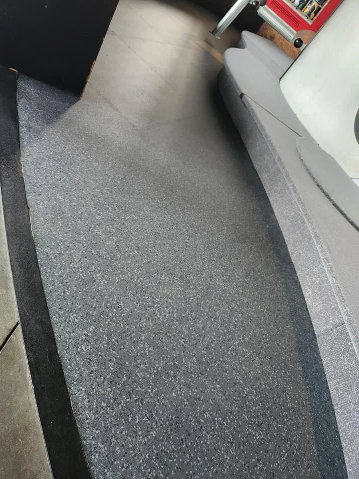 Space and Rocket Center
Forbo - Flotex Metro - Indigo and Grey 
Gerflor USA - Attraction Tile - Paraiba 3707

