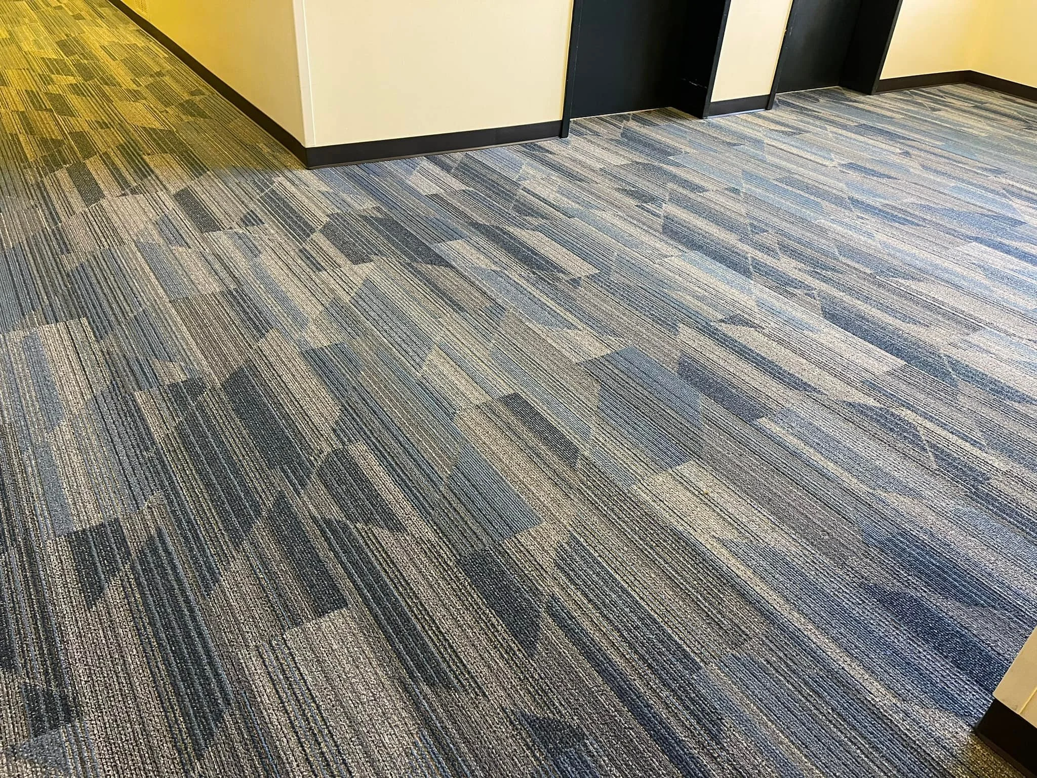Another UAH project in the books! This 1,800 yards of Interface Driftwood - Sweetgum was installed at Frank Franz Hall by Flash, Ryan, and Tina! This crew did amazing work in spectacular timing! 
