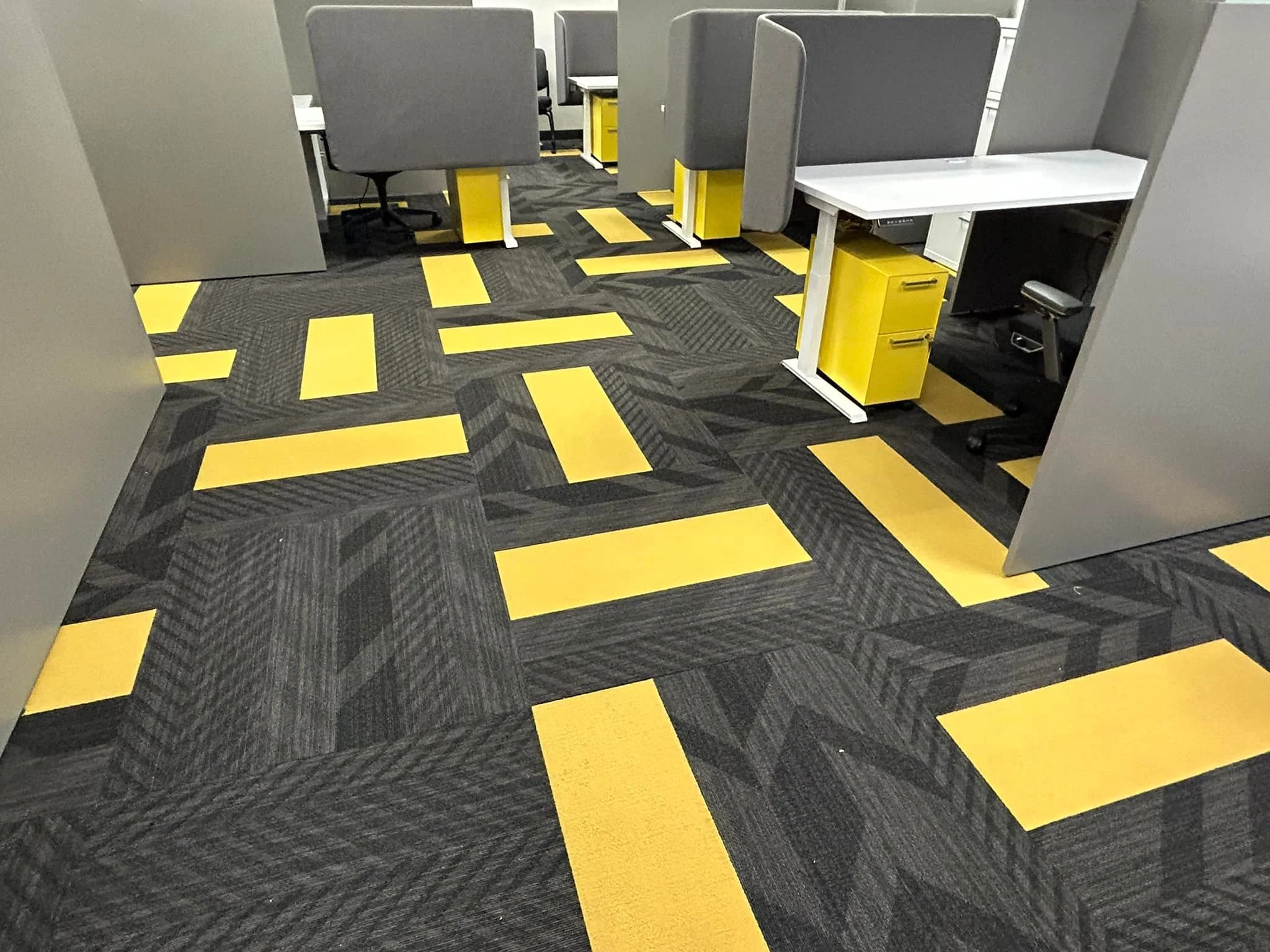 Mohawk Group 
Hem GT178 - Easy 989
Colorbeat GT298 - Ground Turmeric 142
Colorbeat GT160 - Ground Turmeric 142
ZipIt GT296 - Easy 989
Jean GT177 - Easy 989
Selvedge GT179 - Easy 989
Rugged Foundation CO191 - Charcoal Dust 980