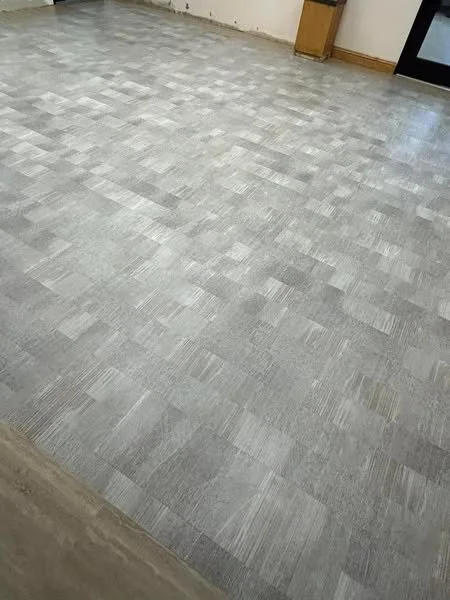 Tarkett Official - ID Latitude - Abstract - Nimbus 5102 - 6”x36”
Tarkett Official - ID Latitude - Stone & Concrete - Luna 7214 - 18”x18”

