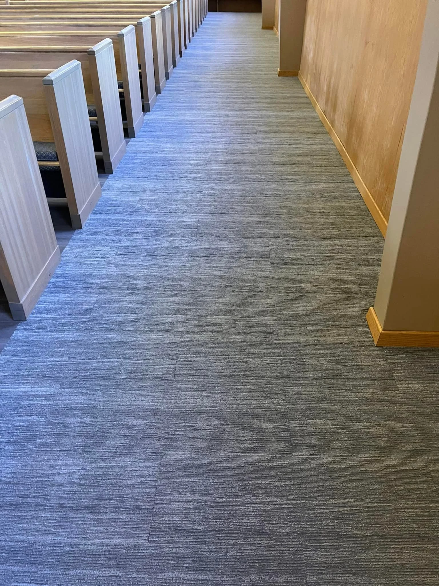 522 yds - Mohawk Digital Terrain - 12BY36 - GT341 - 949 Fossil.
3,417.51 sq ft - Interface - Studio Set - A00705 Titanium