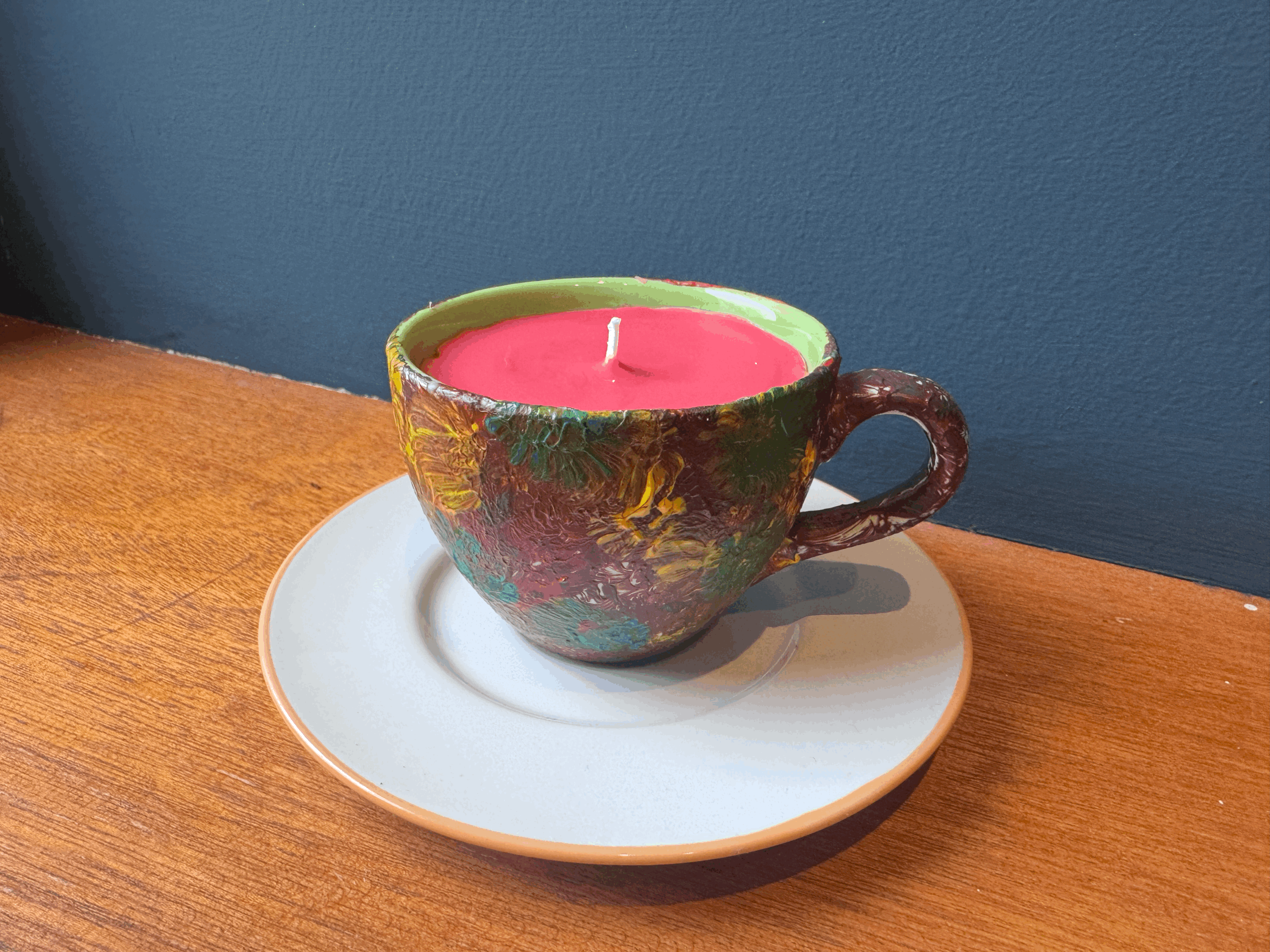 A Wee Homemade Candle