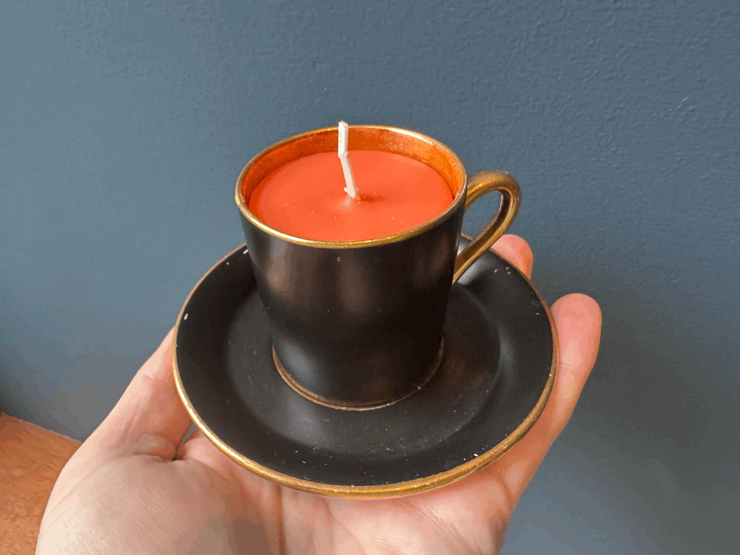 A Wee Handmade Candle!