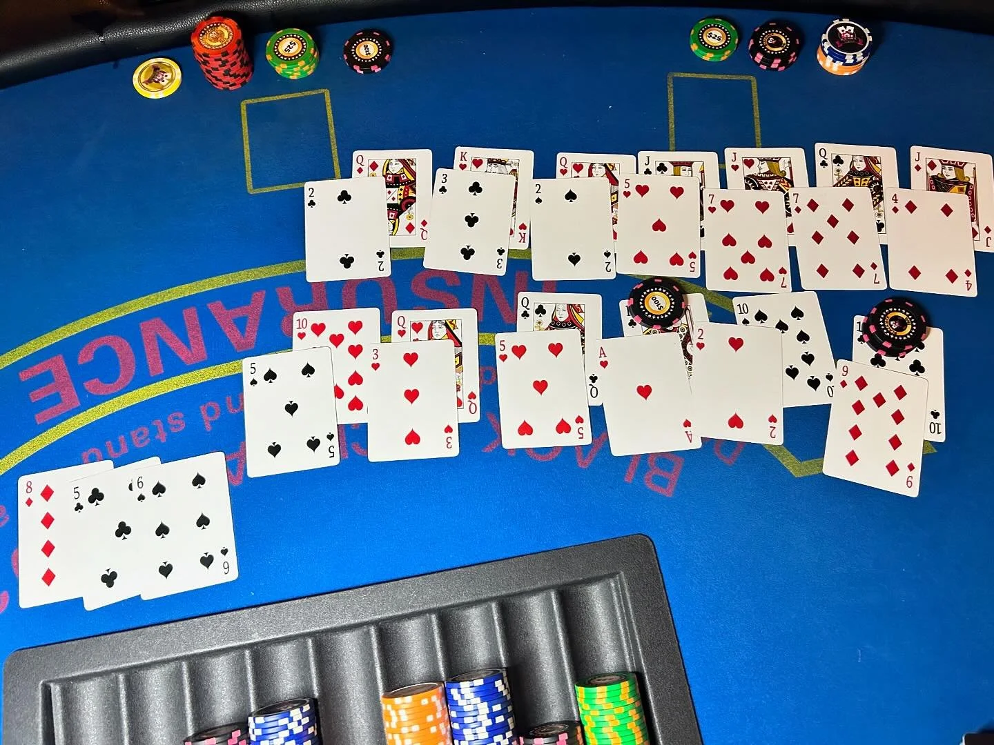 Heres a good reason not to splits 10&rsquo;s. 2 out of 13 hit silly player #blackjack &spades;️&diams;️&clubs;️&hearts;️ 🃏🃏

.
.
.
 #blackjack21 #casino #poker #slots #sport #jackpot #gambling  #ace #onlinecasino #casinonight #blackjacktable #event