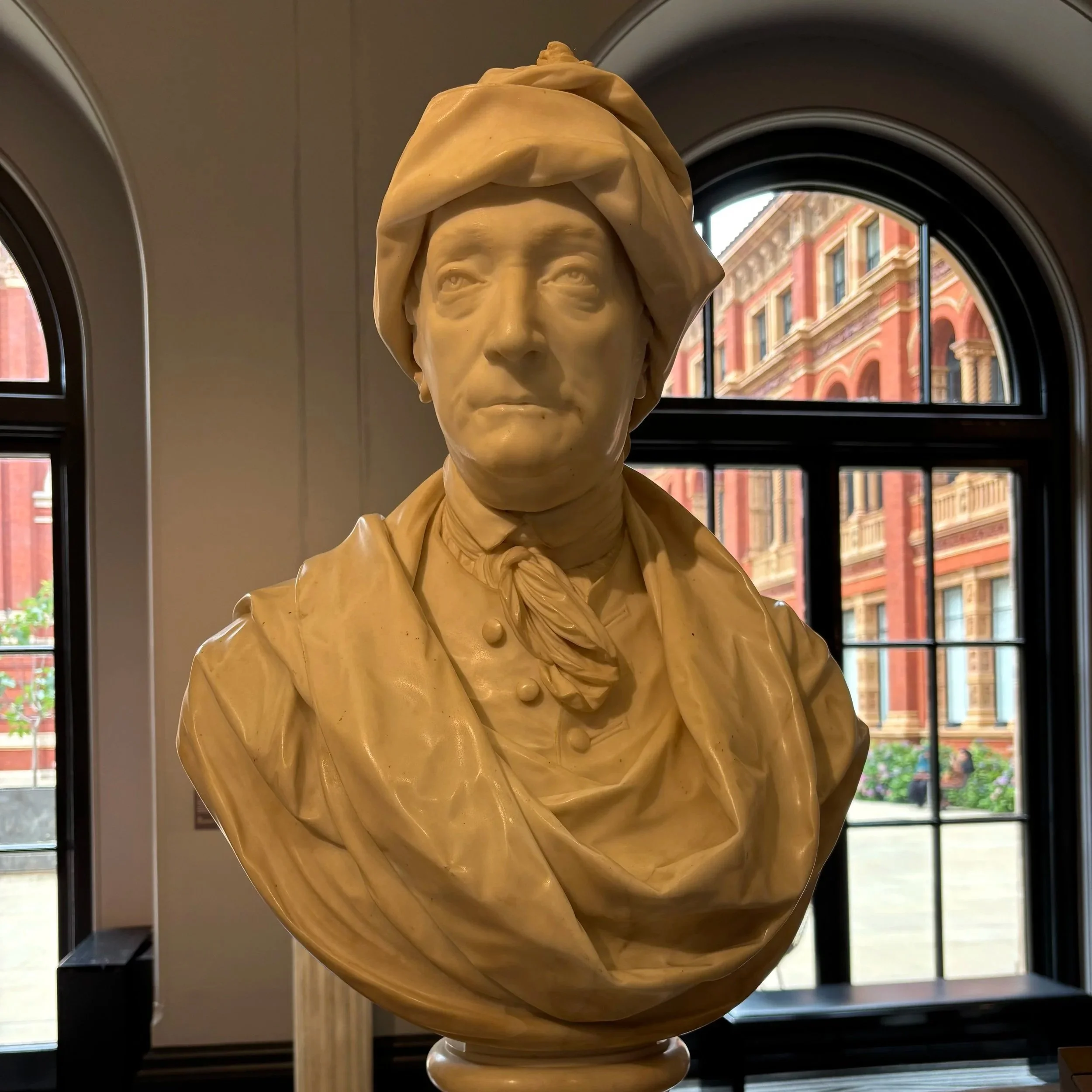 Faces in Marble: Sketching Portrait Sculpture at the V&A