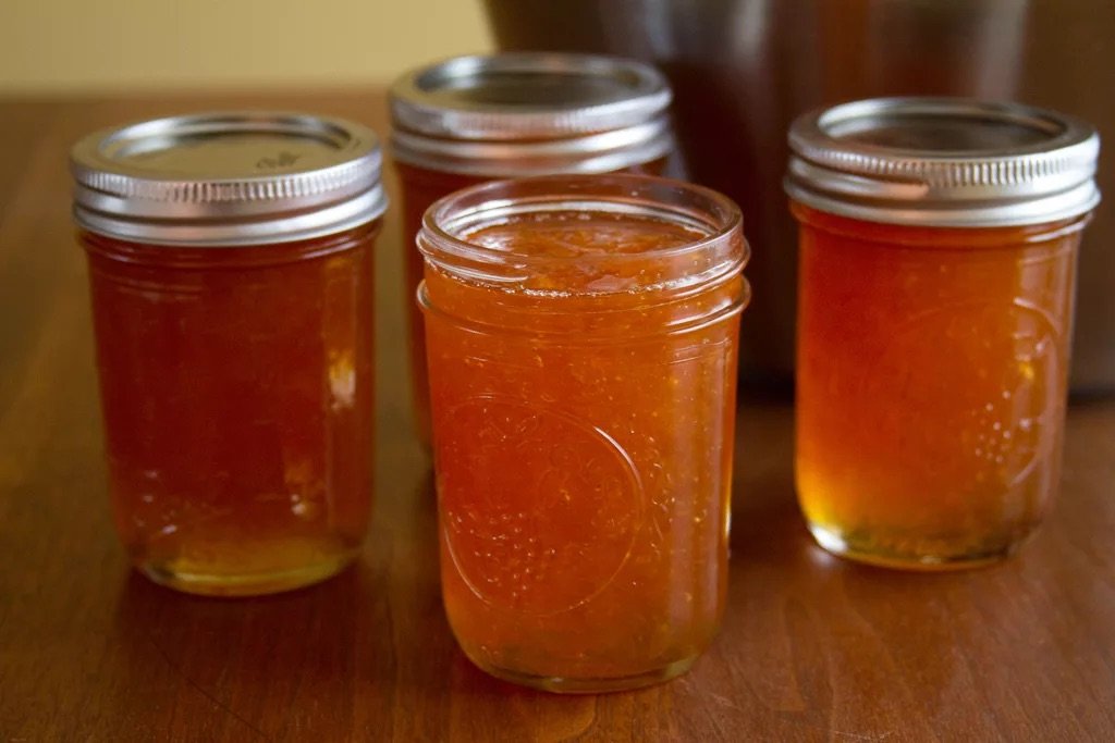 canned-grapefruit-jam-photo.jpeg