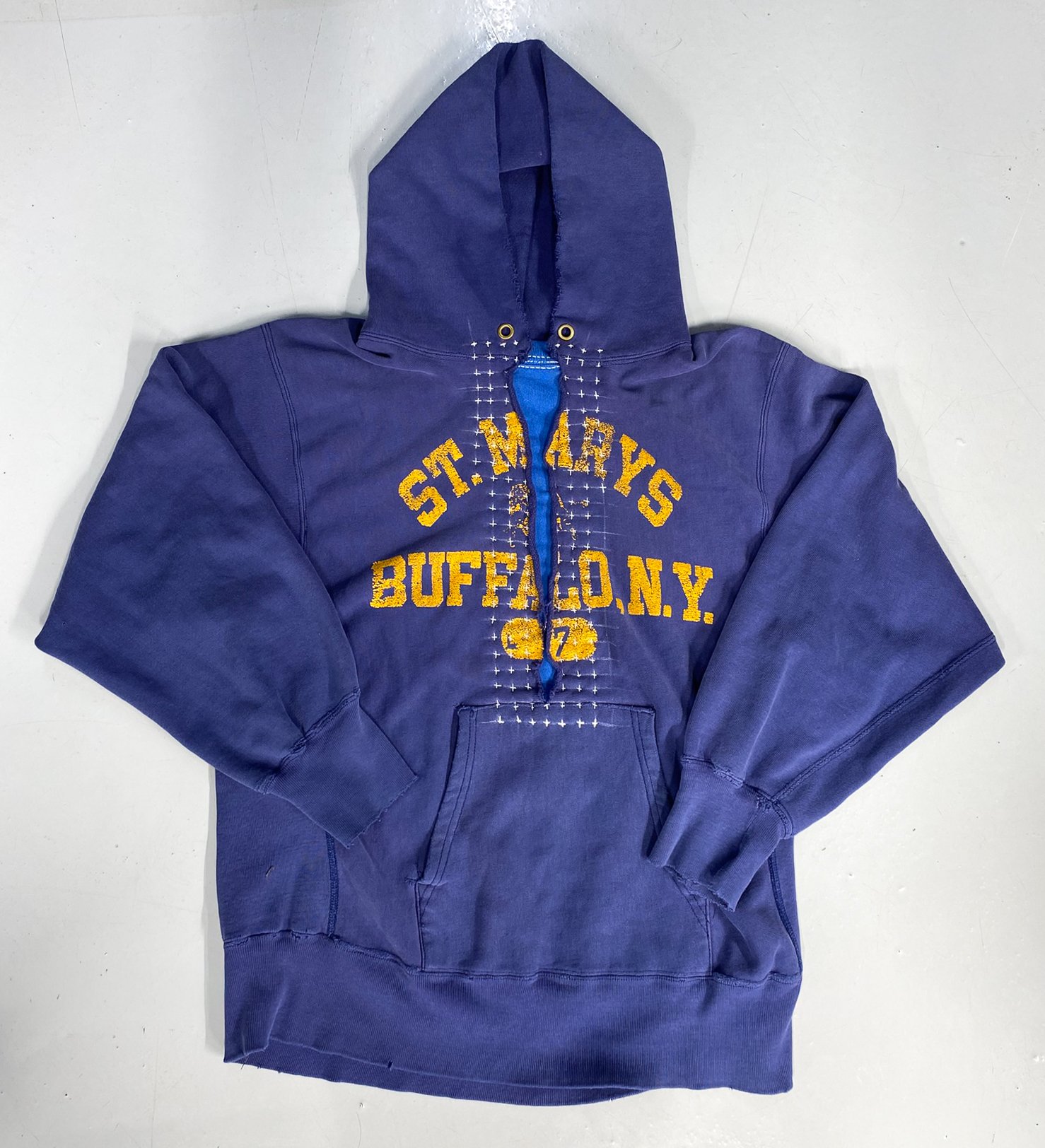 80s CHAMPION HOODIE HAND REPAIR