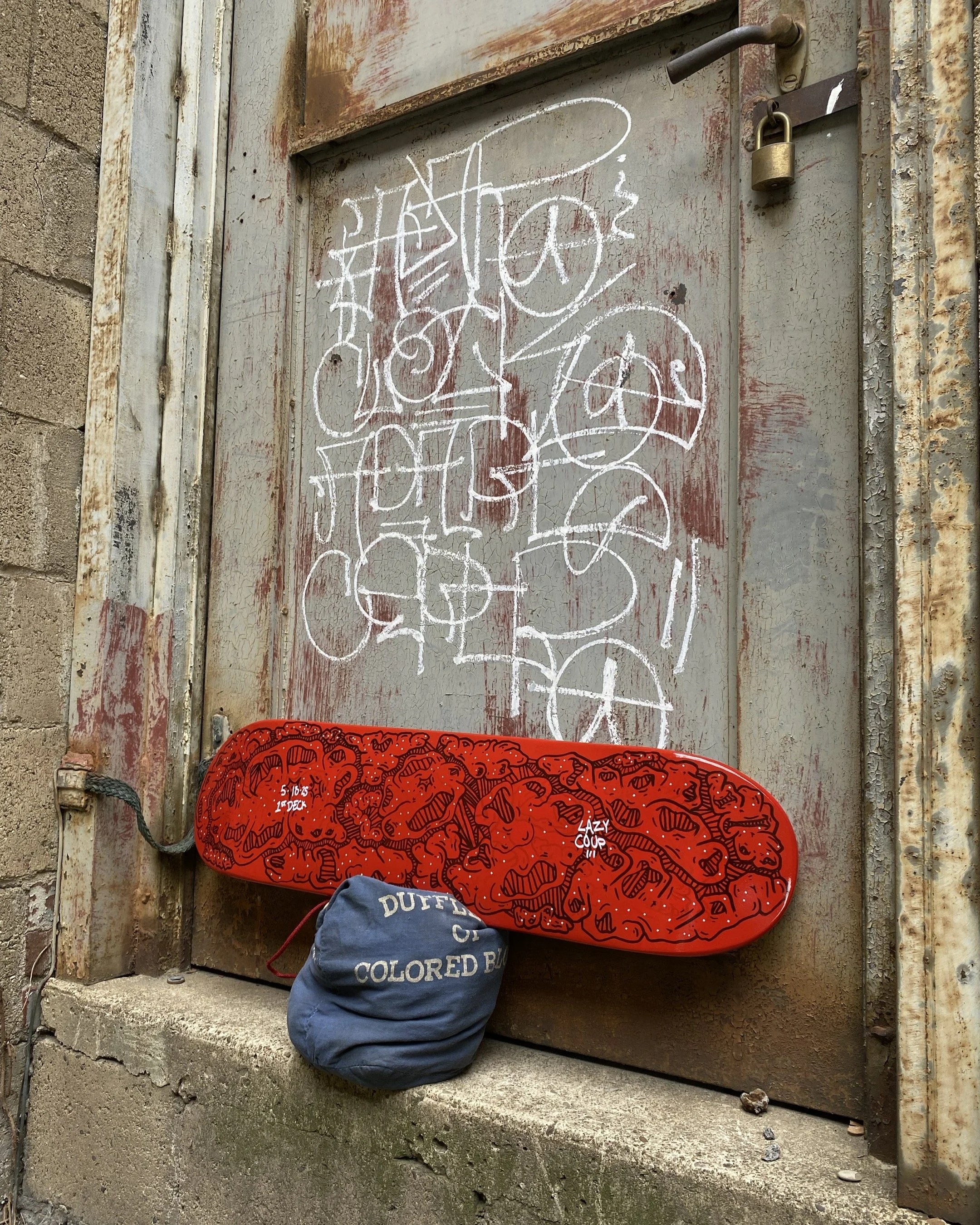 DOUBLE LAYER SKATEBOARD