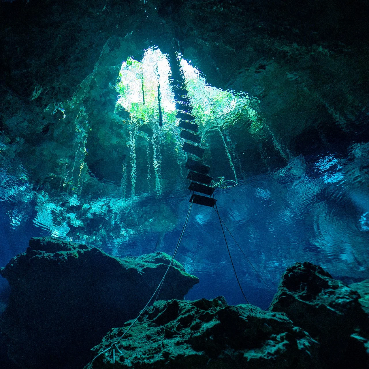 Discover the pristine beaches of Riviera Maya with our exclusive travel itineraries.