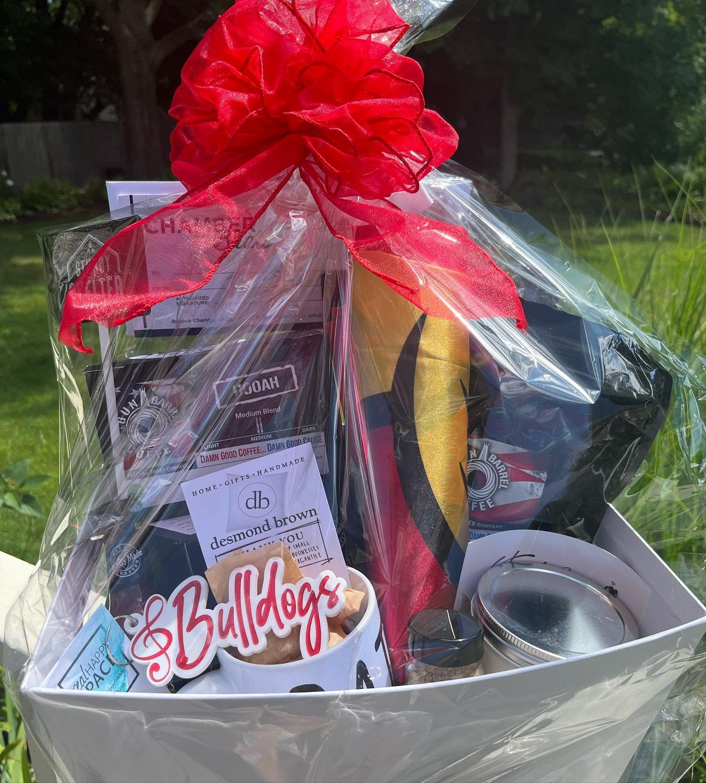 Are you ready to be rewarded for starting or renewing your Batavia Music Buffs membership? Visit the Batavia Music Buffs tent Friday, August 18th at the Batavia Bulldog Boosters Corn Boil between 4 to 7 PM to pick up your member perks. Based upon mem