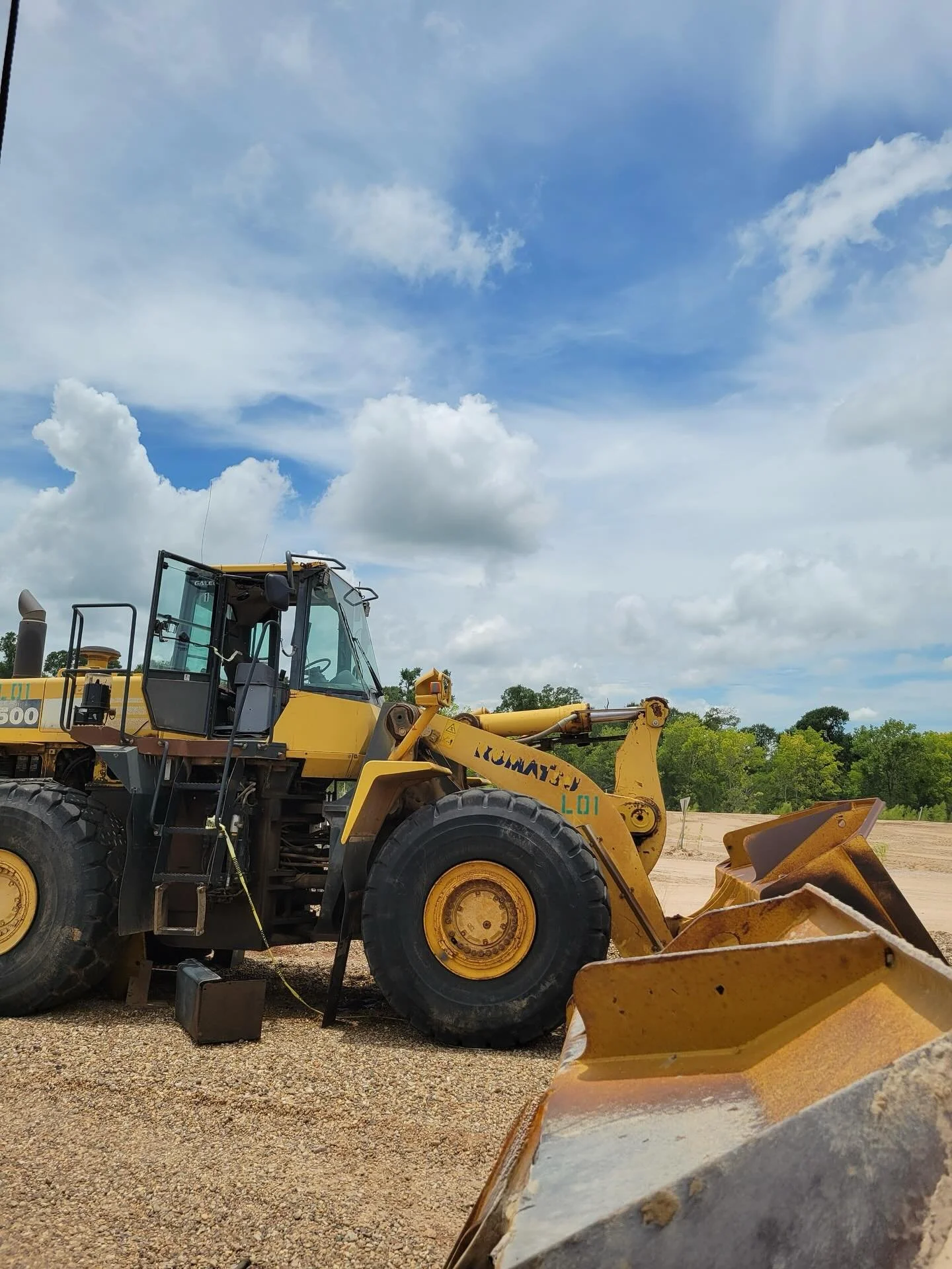 No excuses. No delays. Just results. BAM &mdash; consider it done. 🛠️⚙️ #HeavyEquipmentPros #GetItDoneRight
#heavyequipementrepair #sennebogan #maintainance #conroetexas