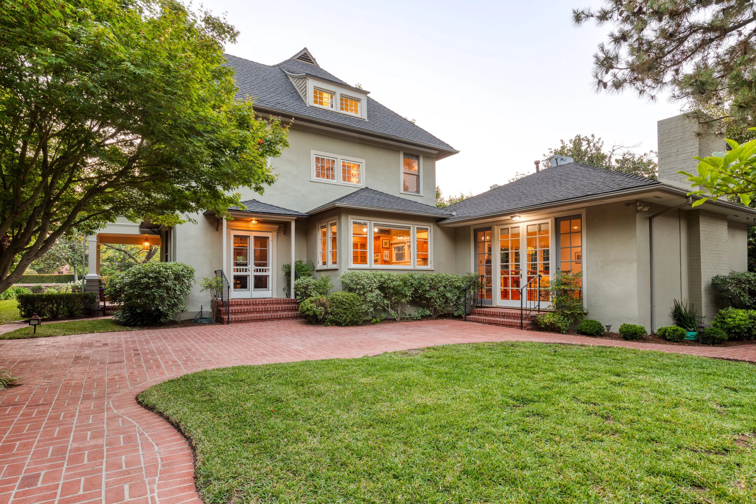 242 Grand Ave_68.jpg