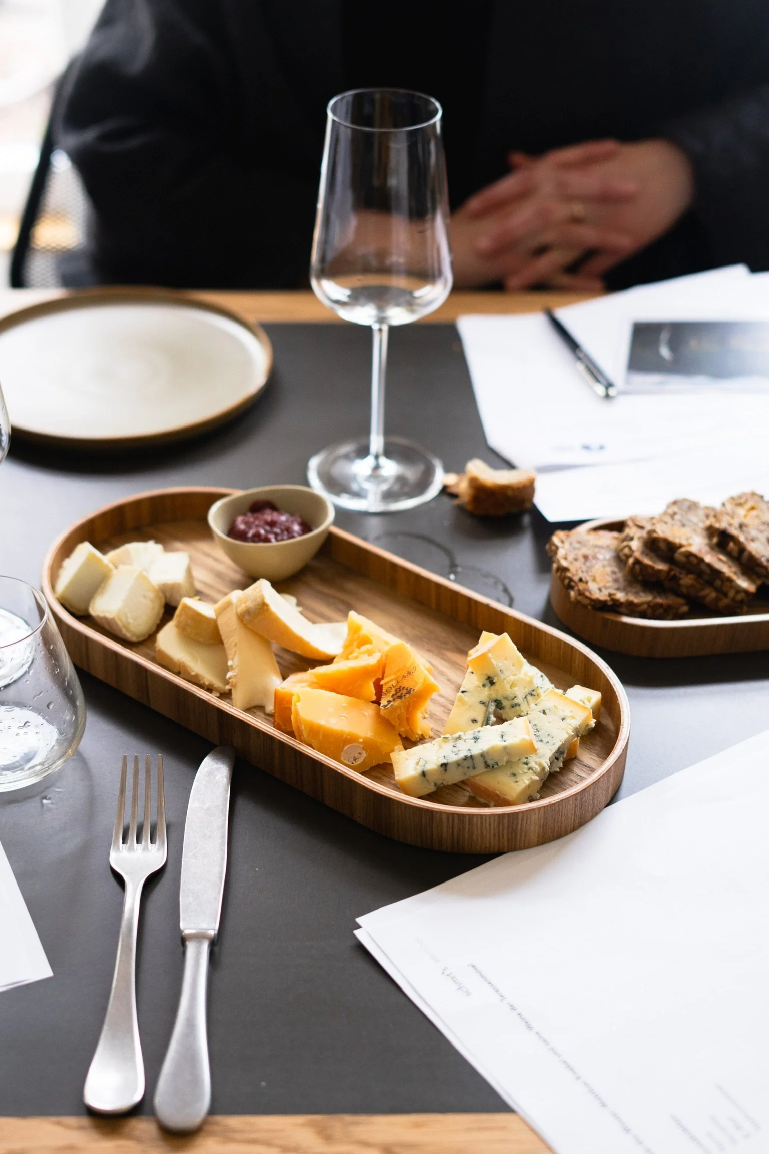 Käse und Wein Tasting 21. März 2026