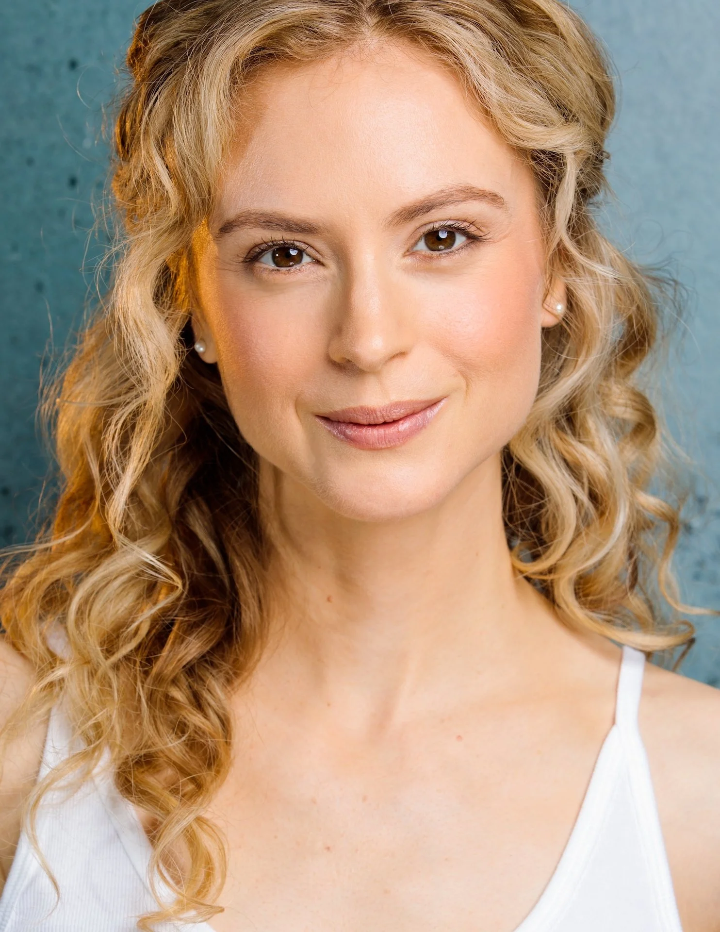 Emily Goss-Headshot 9.jpg