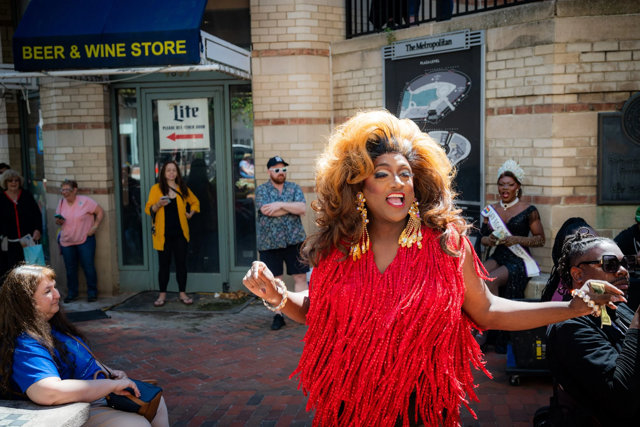MoCoPrideCenterOpening-135.jpg