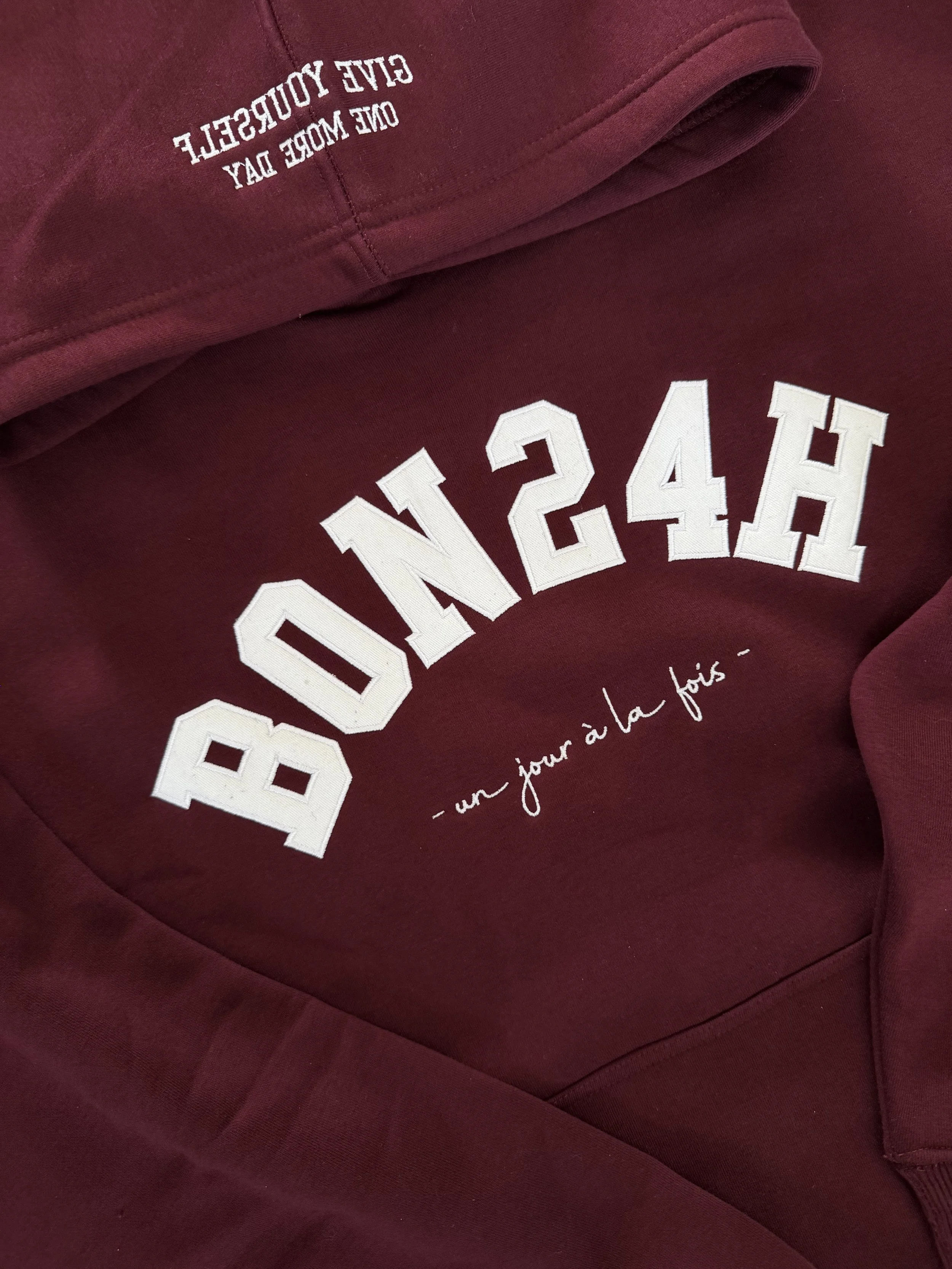 Hoodie Bourgogne - Nouvelle Ère