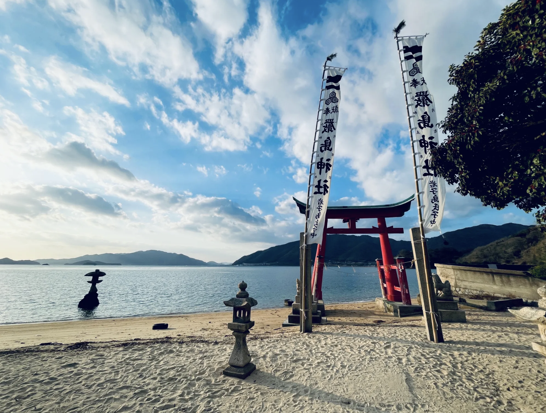 CYCLING IN ONOMICHI &amp; THE shimanami kaido