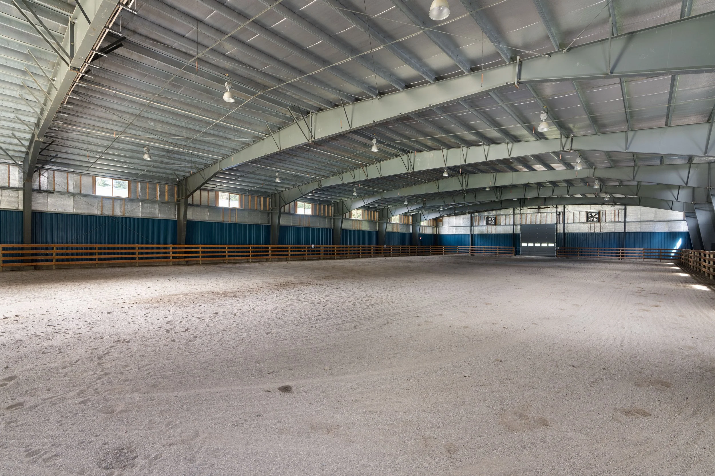 EQ.Arena- 9695HiRes.jpeg