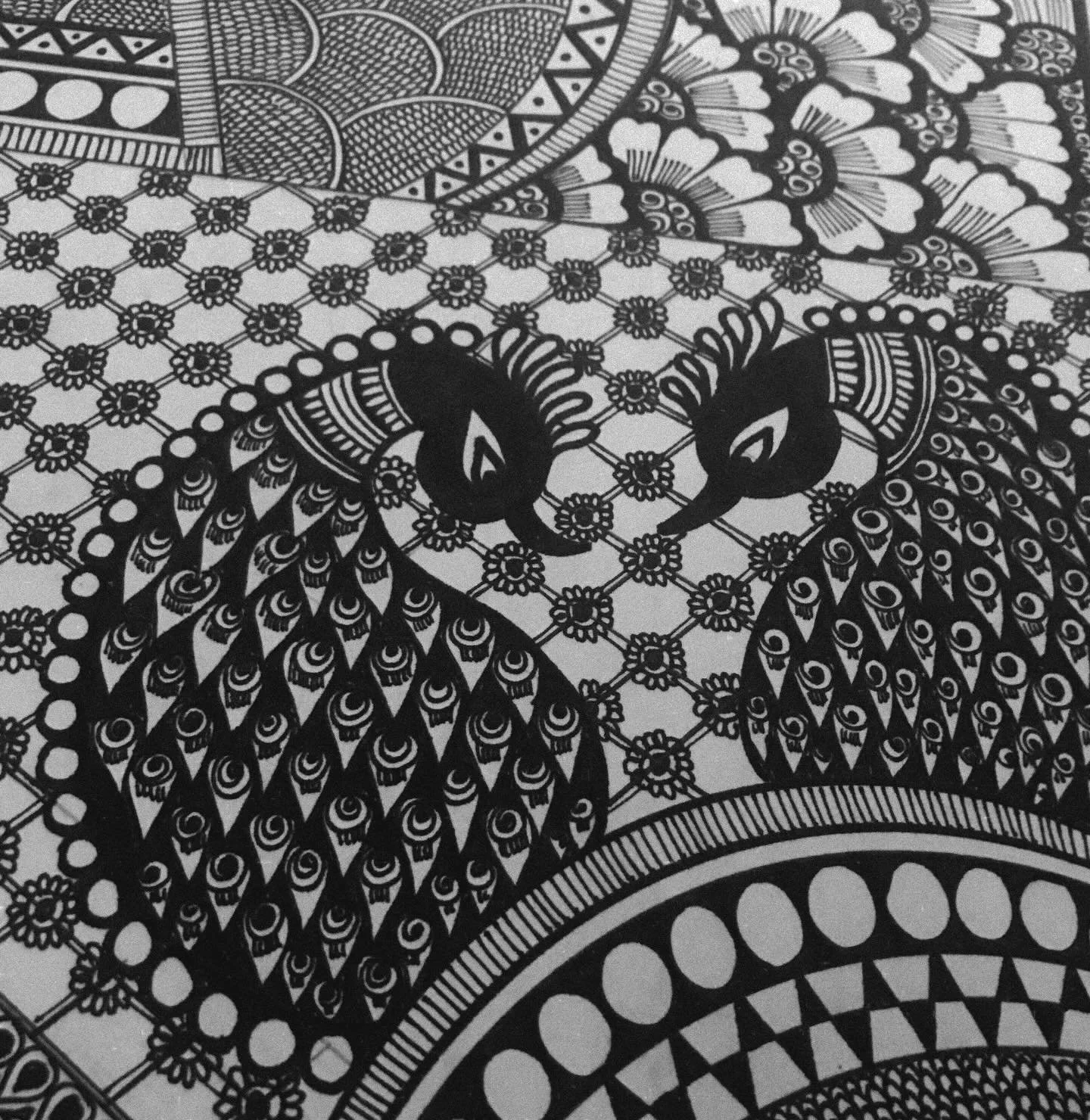 This is just a fragment of Mayur&hellip; but it&rsquo;s the reason the piece exists. Two peacocks. Head bowed slightly. Not performing. Not fanned out. Just present.

There&rsquo;s something powerful about quiet pride.
About knowing who you are witho