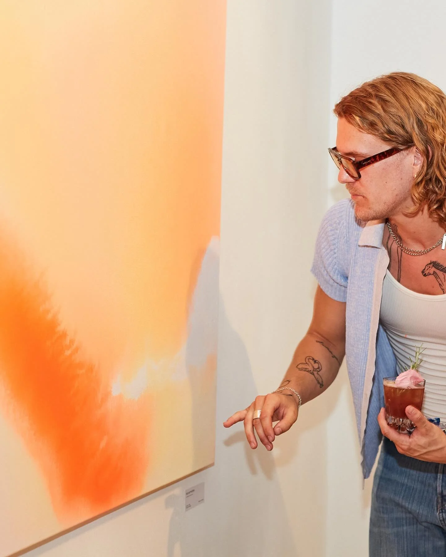 THANK YOU // 

2023 war aufregend f&uuml;r uns. 
1 opening. 1 Vernissage. 7 NEW MOON KUNDALINI TRAININGS. 9 feste Raumhalterinnen. Sound Baths, cacao Zeremonien, Wochenendtrainings under Seminare. Day retreats und Shootings. 

DANKE DIR! f&uuml;rs vo