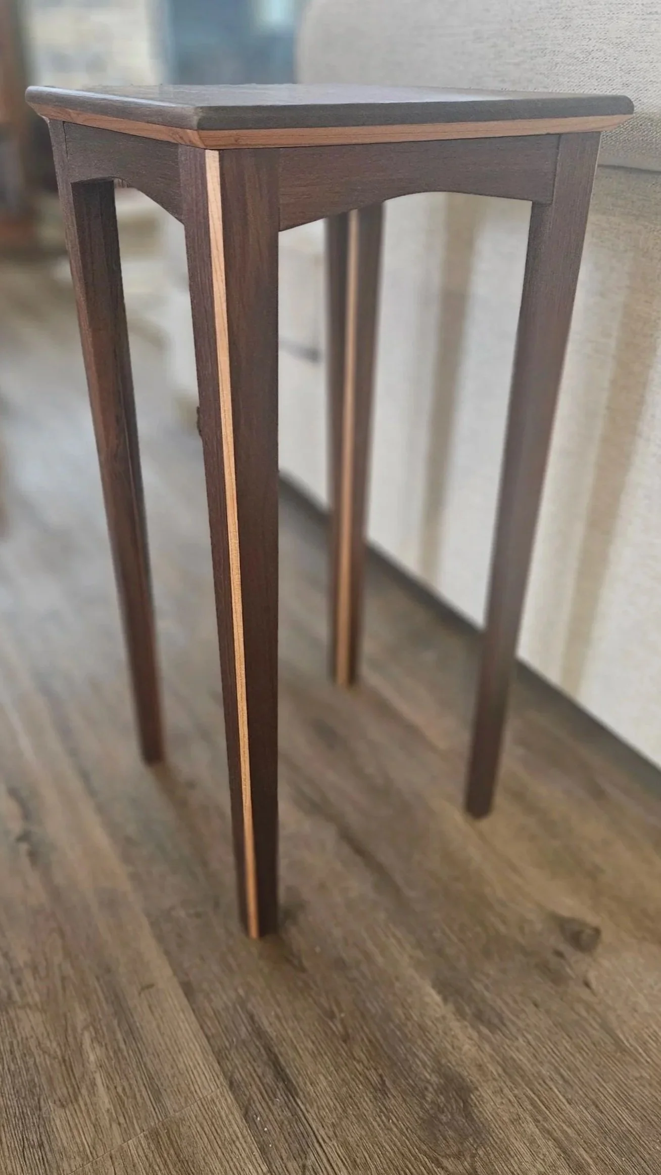 Peruvian walnut and cherry accent side table