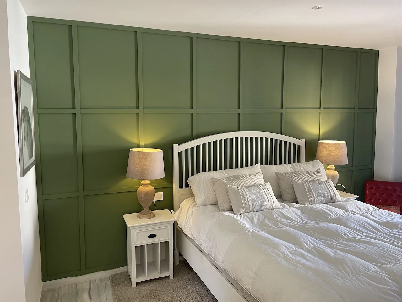 feature-wall-los-pacos-fuengirola-painting-decorating-superior-finishings-20.jpeg