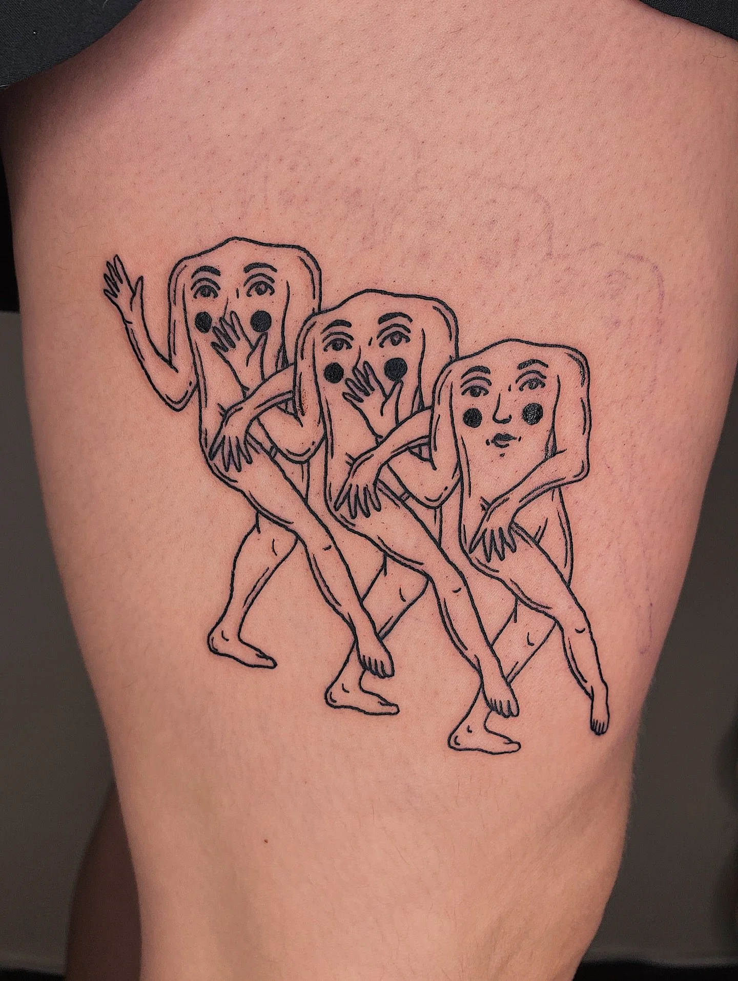 Some dancing friends from my flash 👯&zwj;♀️