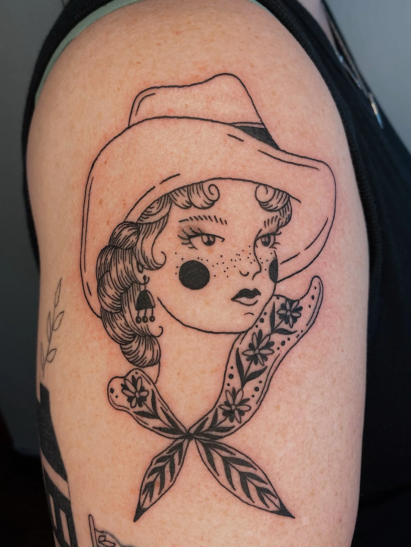 Cowgirl from my flash from a looooong time ago! I still LOVE doing these ladies! If you interested in one, I just change the bandana pattern :)