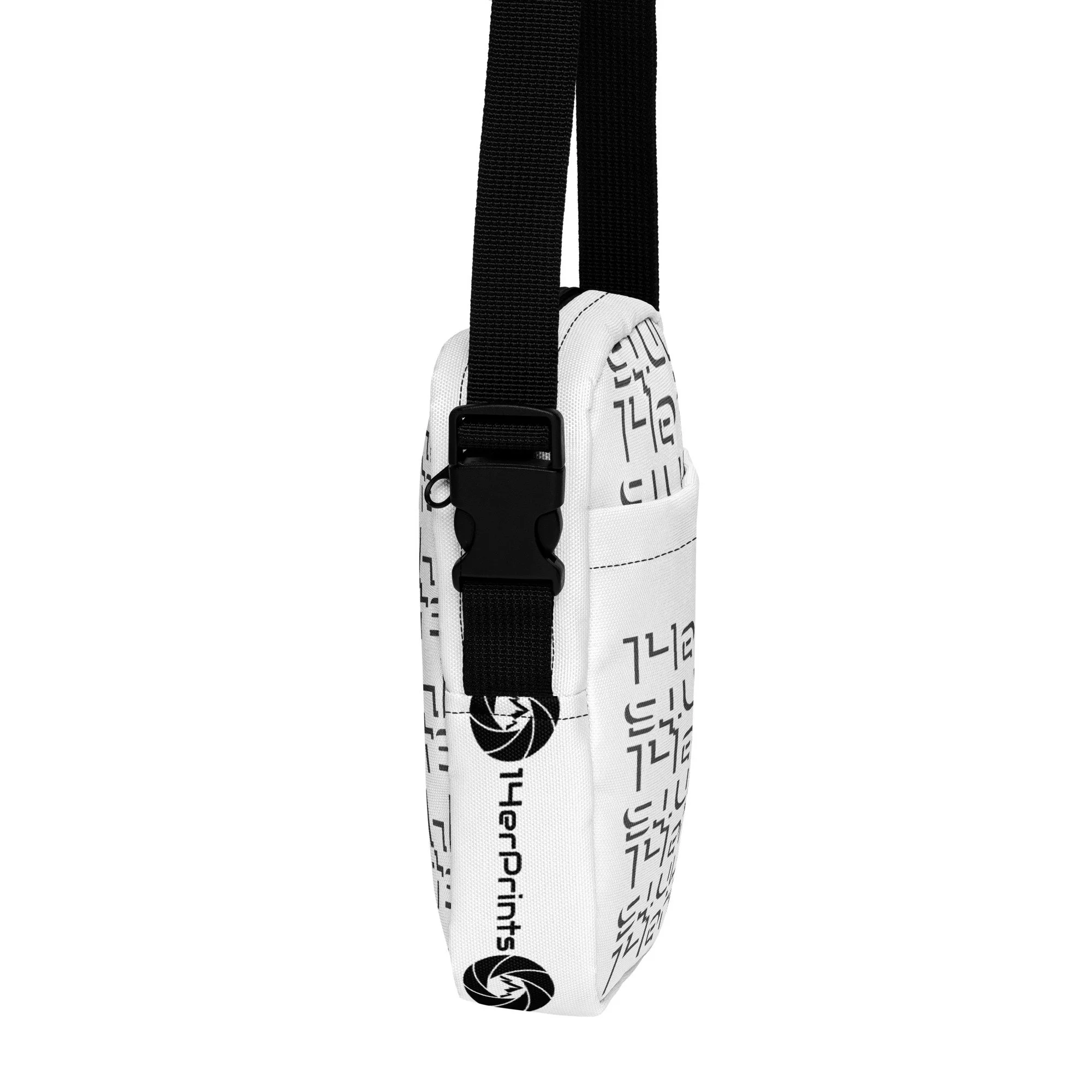 14erprints branded utility crossbody bag – white right