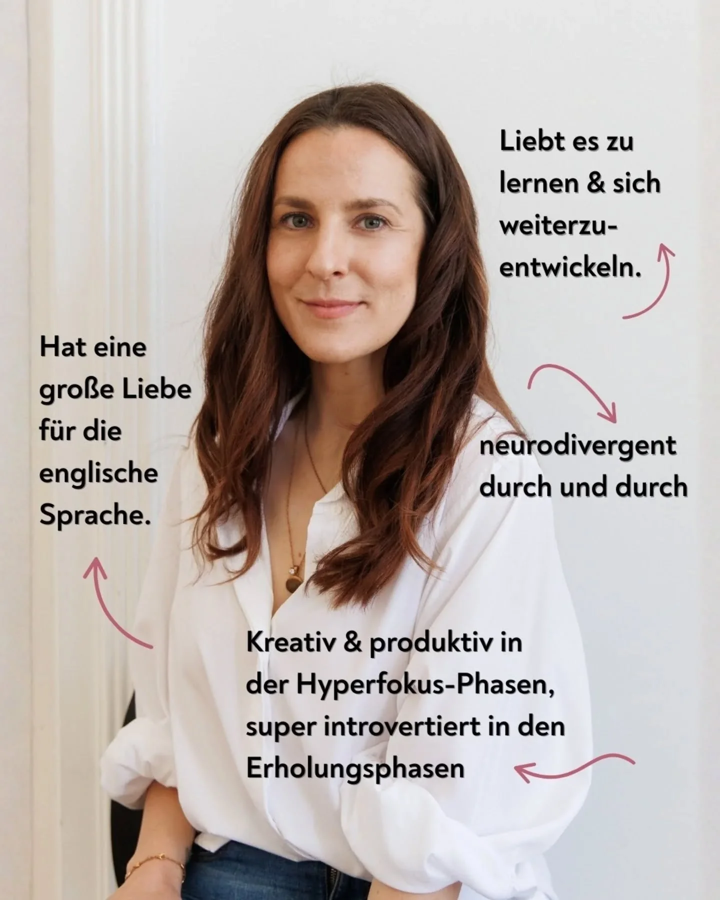 𝗟𝗲𝗿𝗻𝗲 𝗱𝗮𝘀 𝗠𝗔𝗗𝗜𝗧𝗔 𝗧𝗲𝗮𝗺 𝗸𝗲𝗻𝗻𝗲𝗻: Es geht weiter mit Adrienn Iza Leier unsere recherchierende Kommunikatorin.
Iza vertieft sich in Inhalte und bricht sie herunter, um sie mit MADITA in die Welt zu tragen. (@iza.findyourcircle )
Au