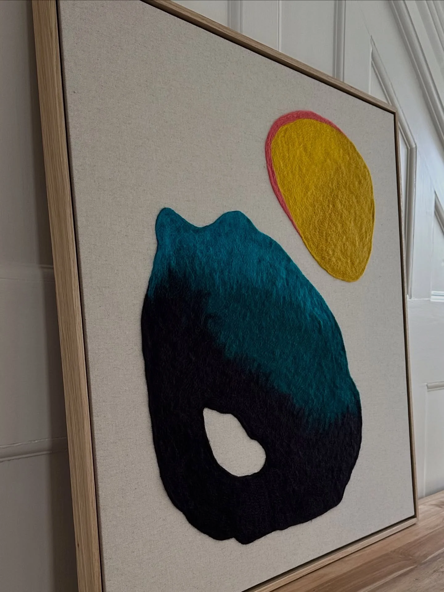 C O L O U R  F R I D A Y

A day to shop small, support creatives &amp; celebrate the colour artists &amp; makers bring into the world

Current works available @grayareagallery
🔗 link in bio or DM me for details 

#colourfriday #shopsmall #norwich #t