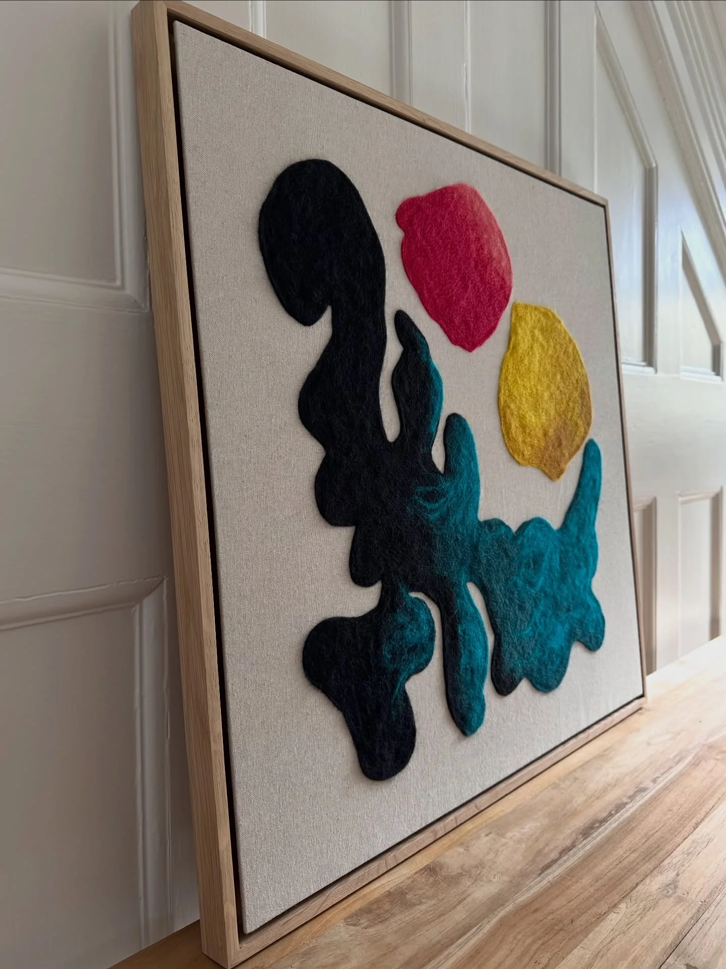 DISTANT SHORE 04

Sharing all the tactile detail and rich surface texture of this piece, recently sold at the Affordable Art Fair, Hampstead with @grayareagallery 

From ink drawing inspiration to hand needle-felted wool fibres on linen, beautifully 