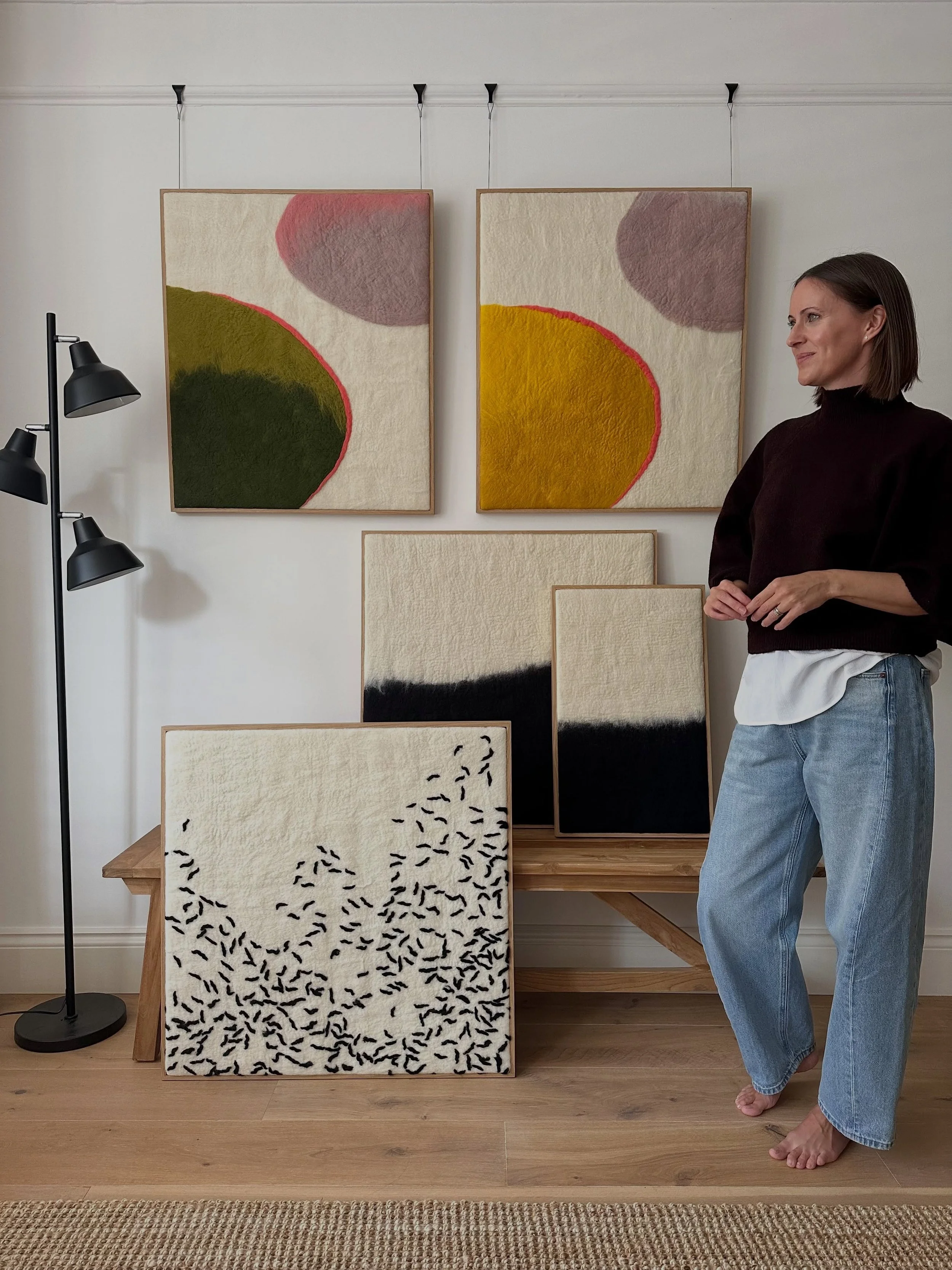NEW WORKS&hellip;
I&rsquo;m so excited to share my collection of new works, now available @grayareagallery and exhibiting at @affordableartfairuk, Battersea, 14&ndash;18th October.

All the wooliness. All the texture. All the colour.

During the maki