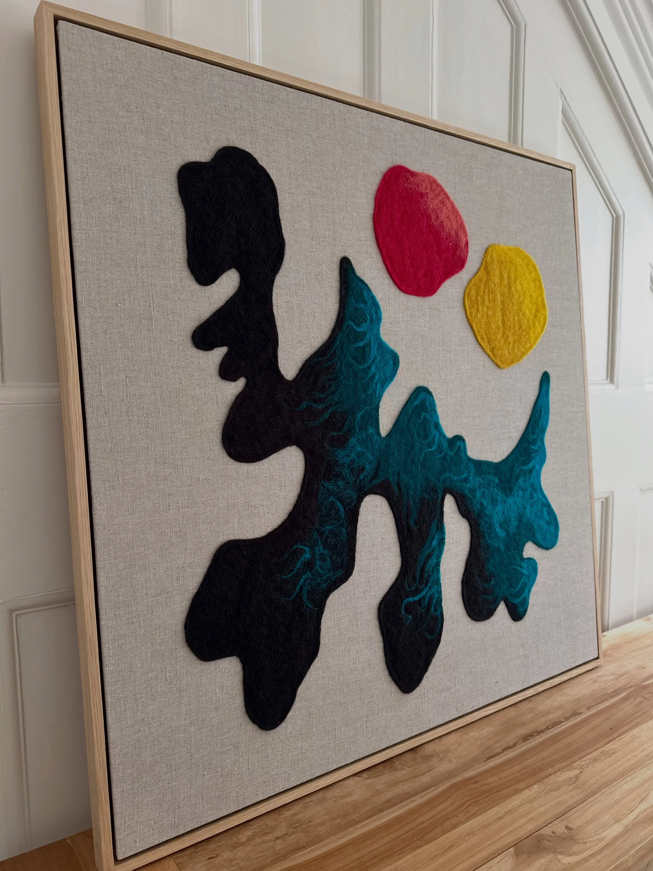 D I S T A N T  S H O R E : B E N E A T H

Exploring the movement and flow of tide and current, and the unseen rhythms beneath the surface of the water, captured through the painterly qualities of wool fibres.

This piece found its way to a wonderful 