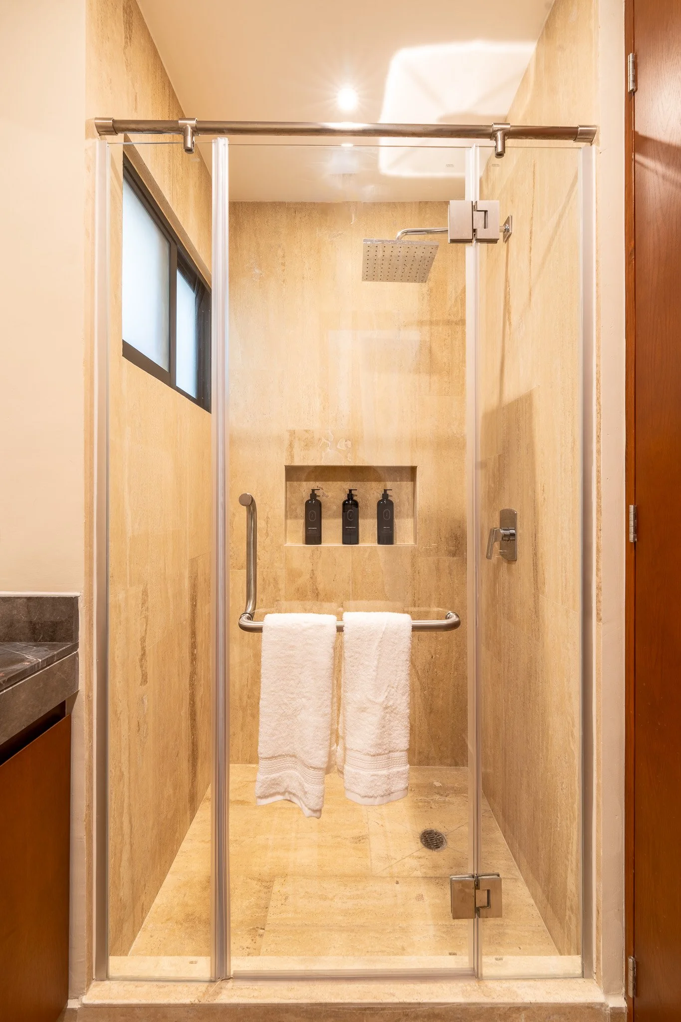 NPO06077-HDR.jpg