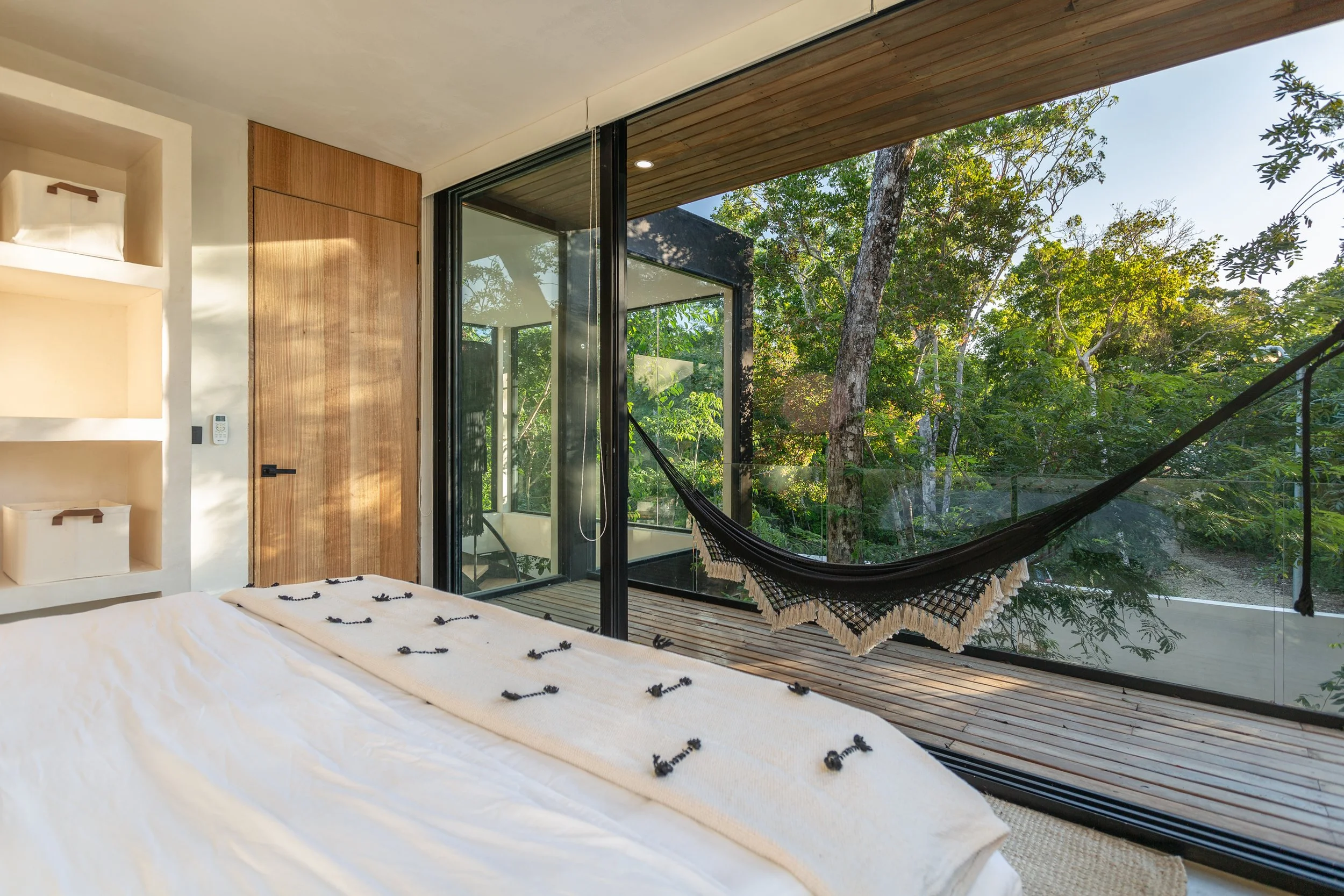 Bedroom 3 terrace .JPG