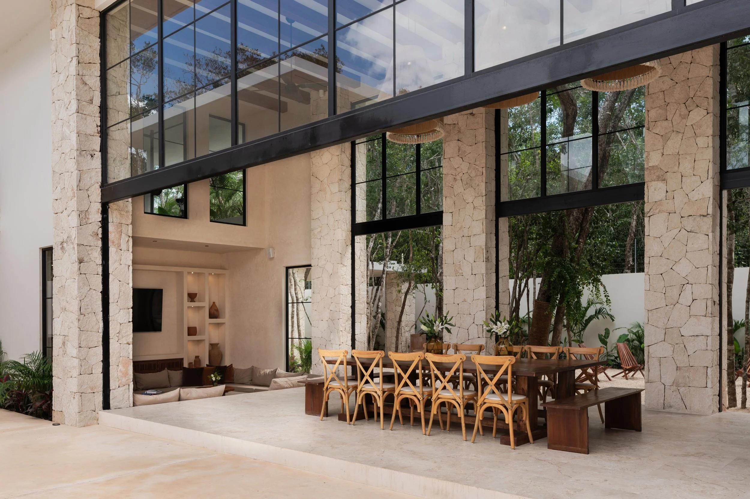 2024-02-21 - Hacienda Babylon-5.jpg